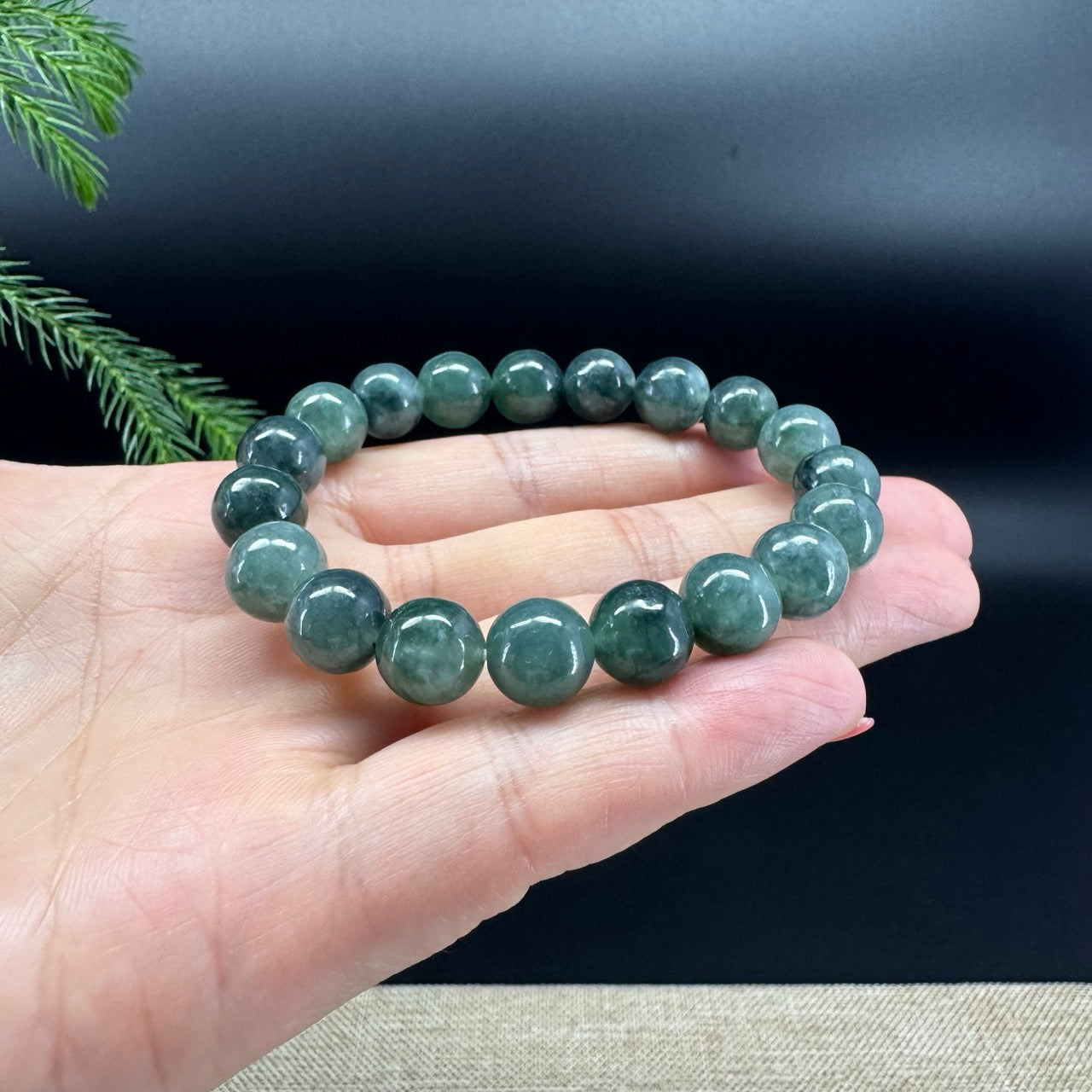 RealJade® Genuine Jadeite Jade Round Dark Green Beads Bracelet ( 10mm )
