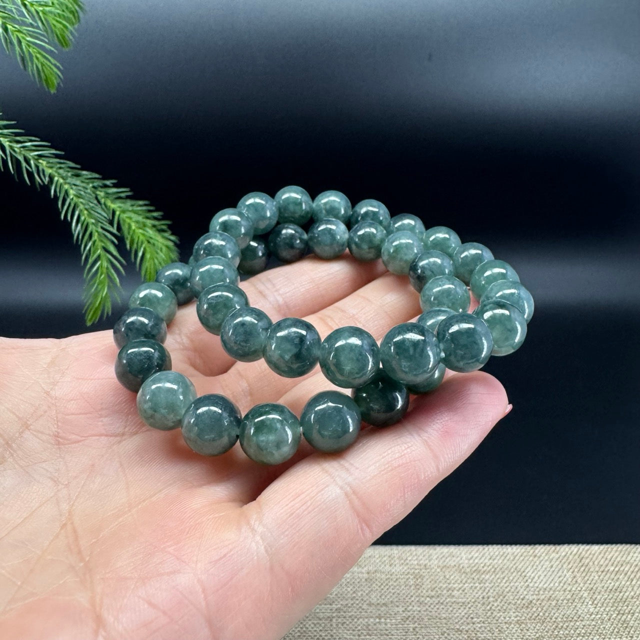 RealJade® Genuine Jadeite Jade Round Dark Green Beads Bracelet ( 10mm )