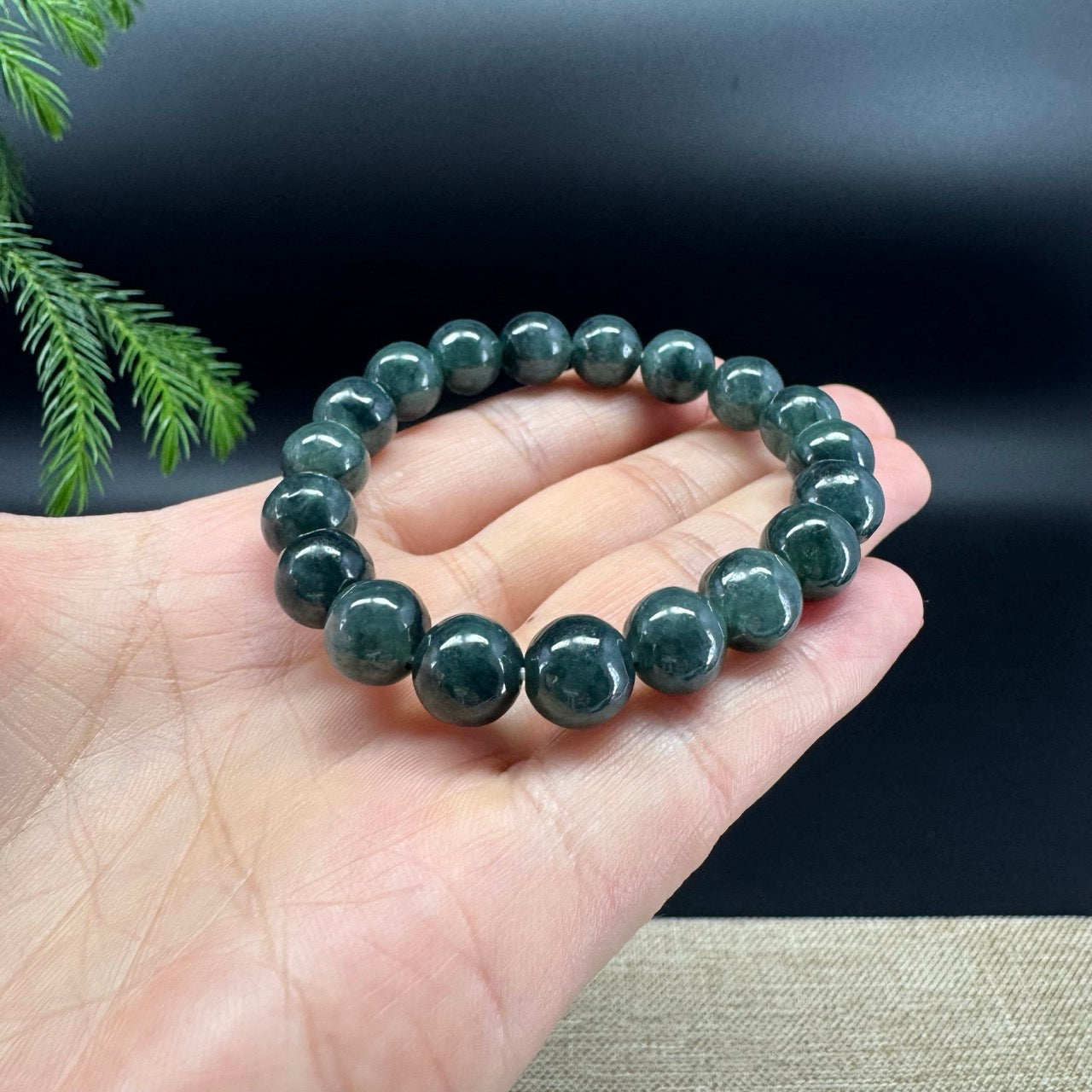 RealJade® Genuine Jadeite Jade Round Dark Forest Green Beads Bracelet ( 10mm )