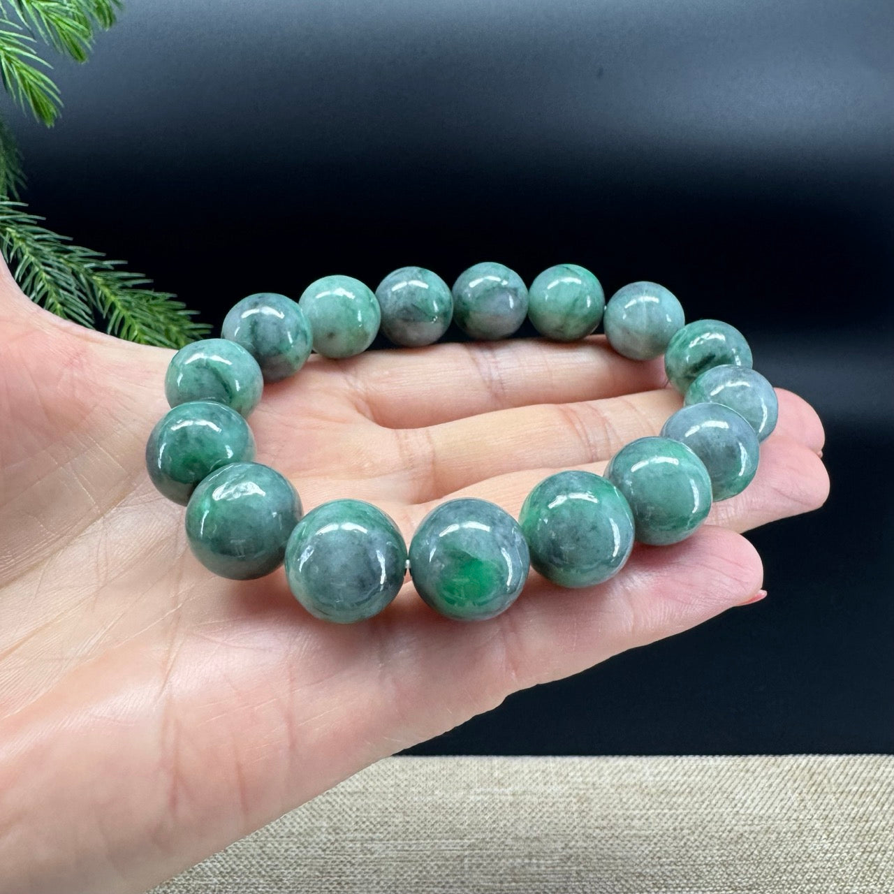 RealJade® Genuine Jadeite Jade Round Light Wuji & Green Beads Bracelet ( 13.5mm )