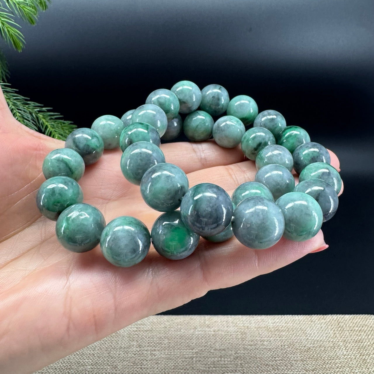 RealJade® Genuine Jadeite Jade Round Light Wuji & Green Beads Bracelet ( 13.5mm )