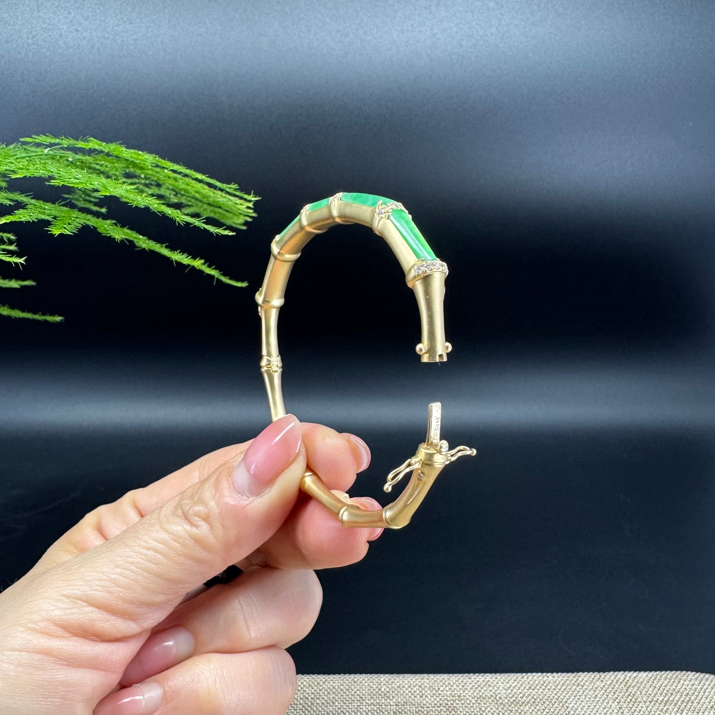 RealJade Luxury 18K Yellow Gold Genuine Green Jadeite Jade Bamboo Bangle