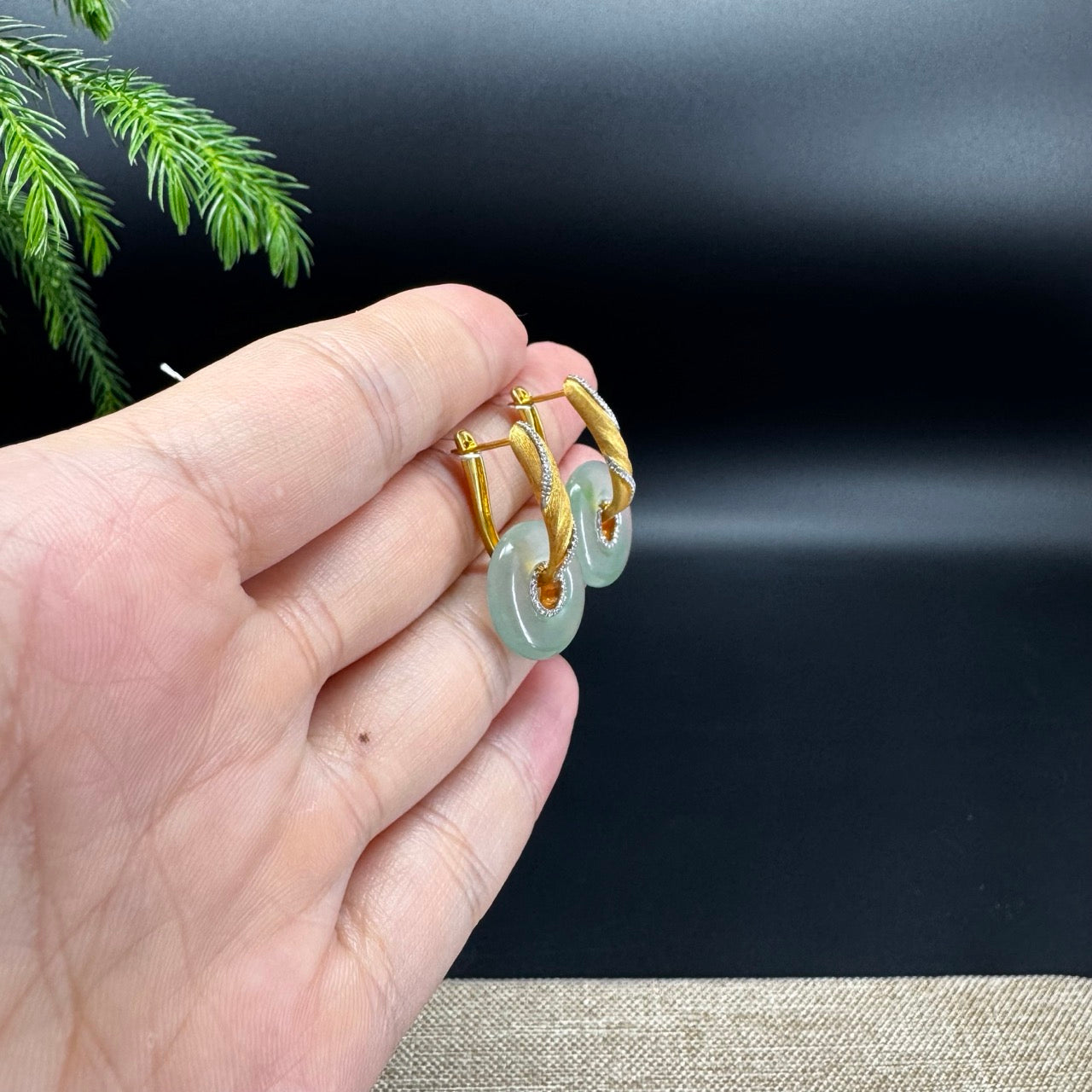 18k Yellow Gold Genuine Icy Green Koukou Jadeite Jade Diamonds Earrings