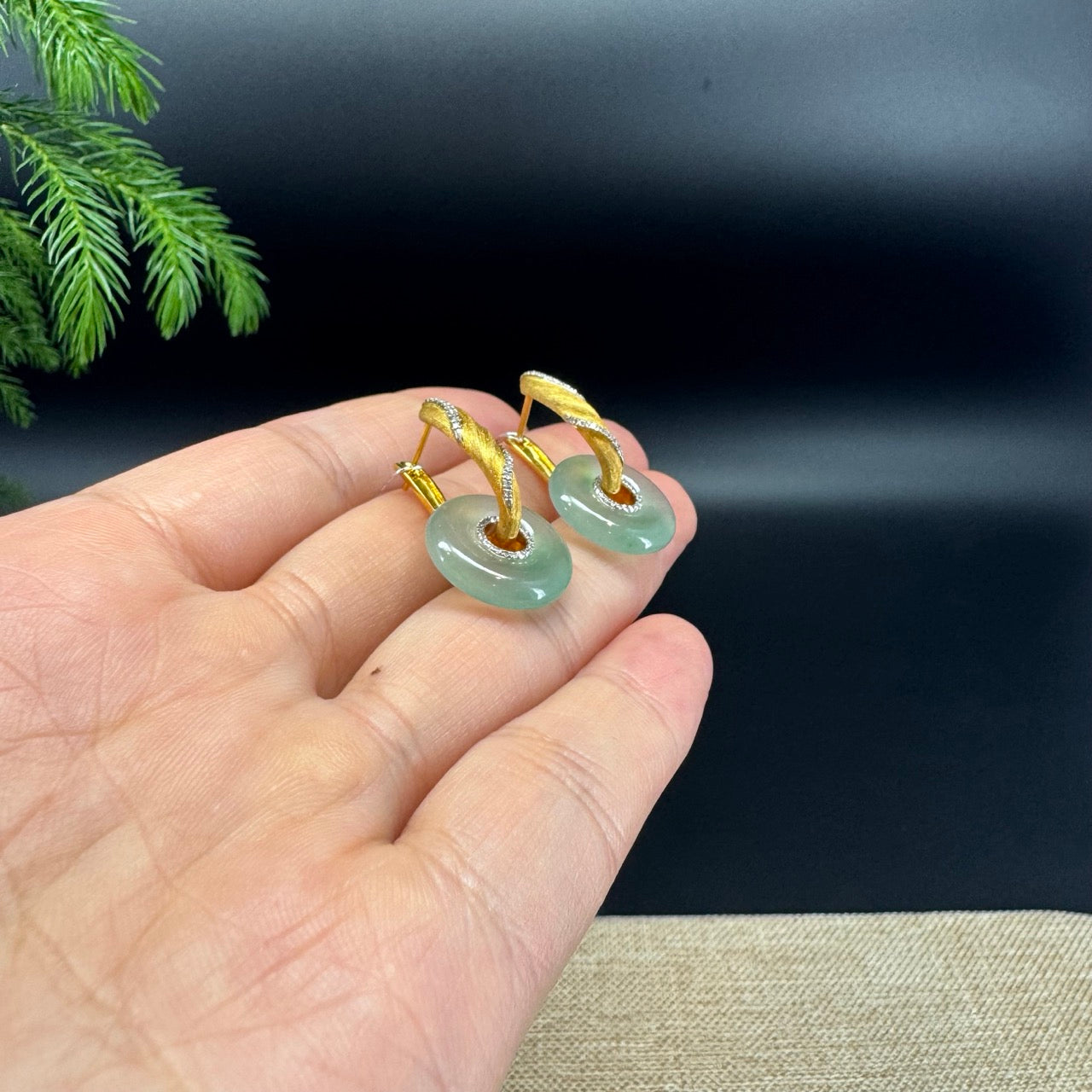 18k Yellow Gold Genuine Icy Green Koukou Jadeite Jade Diamonds Earrings