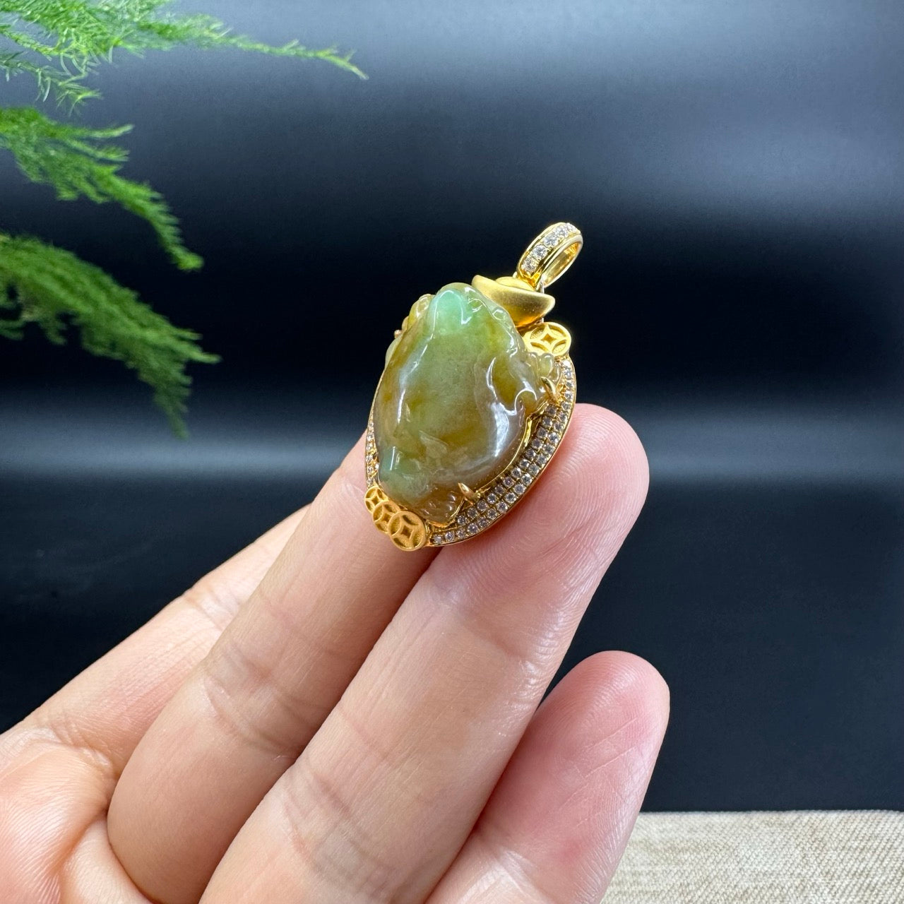 RealJade® High-End Natural Jadeite Jin Chan "Money Toad" Necklace With 18k Yellow Gold Diamond Bail