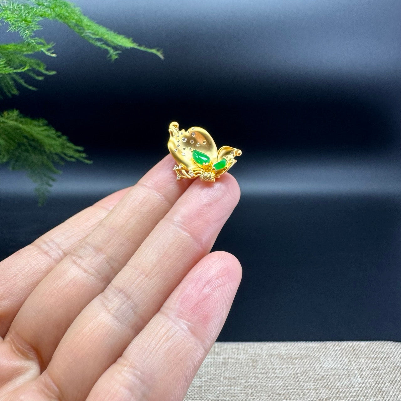 RealJade® 18k Yellow Gold Green Jadeite Jade 'Butterfly' Brooch With Diamonds