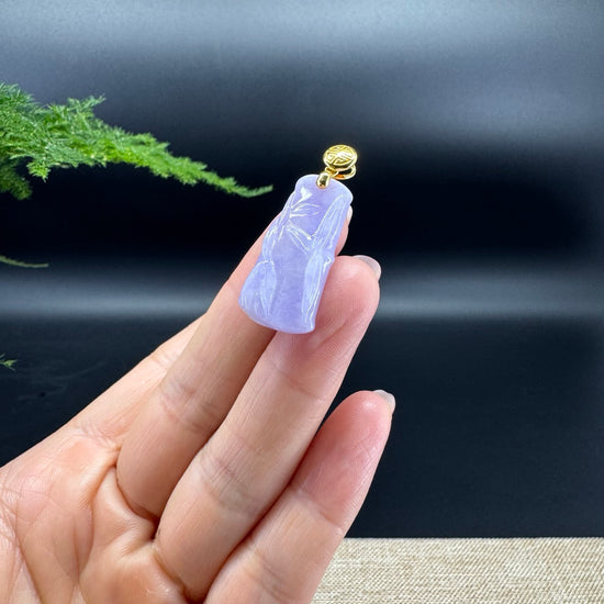 18k Yellow Gold Genuine Burmese Lavender Jadeite Jade Bamboo Pendant
