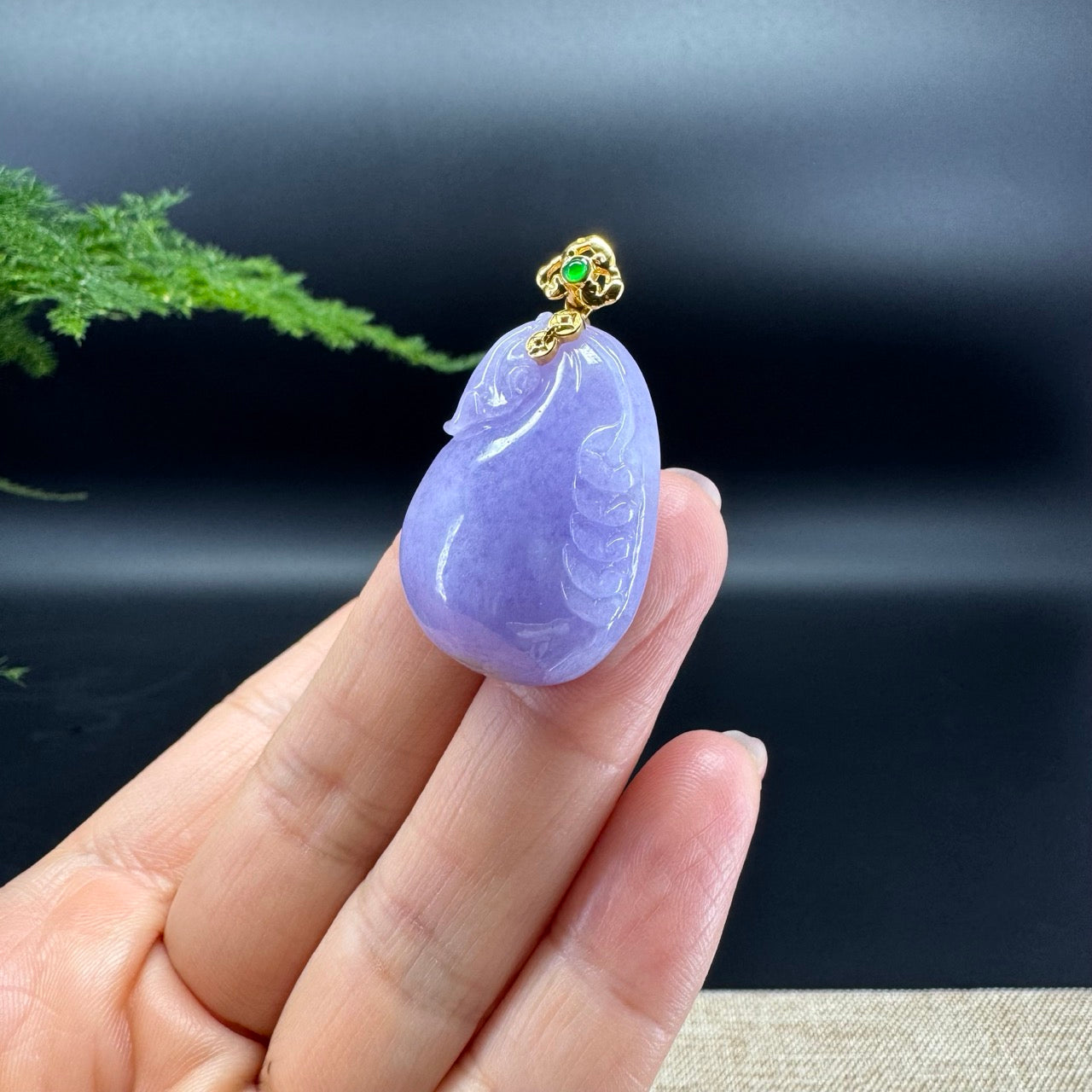 RealJade® Co. 18K Yellow Gold Genuine Lavender Jadeite Jade PDD Lucky Bag Pendant