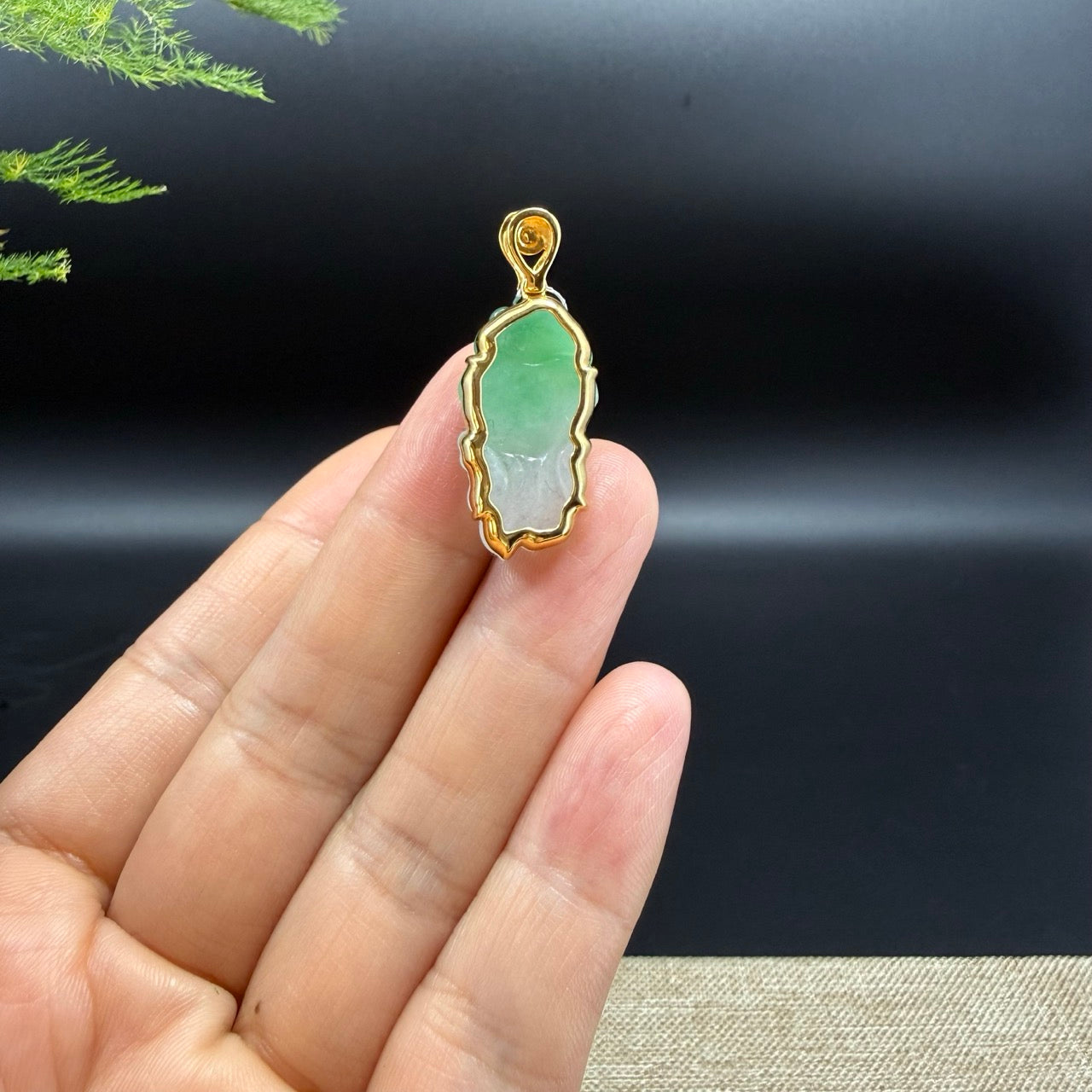 RealJade® Co. 18K Yellow Gold Genuine White Green(BDQ) Jadeite Jade Gold Fish Necklace