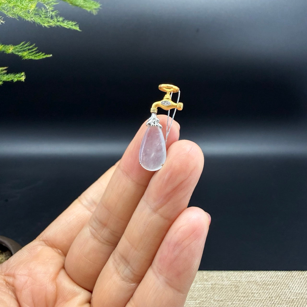 RealJade® "Water Drop" 18k Yellow Gold Icy Jadeite Jade Pendant Necklace