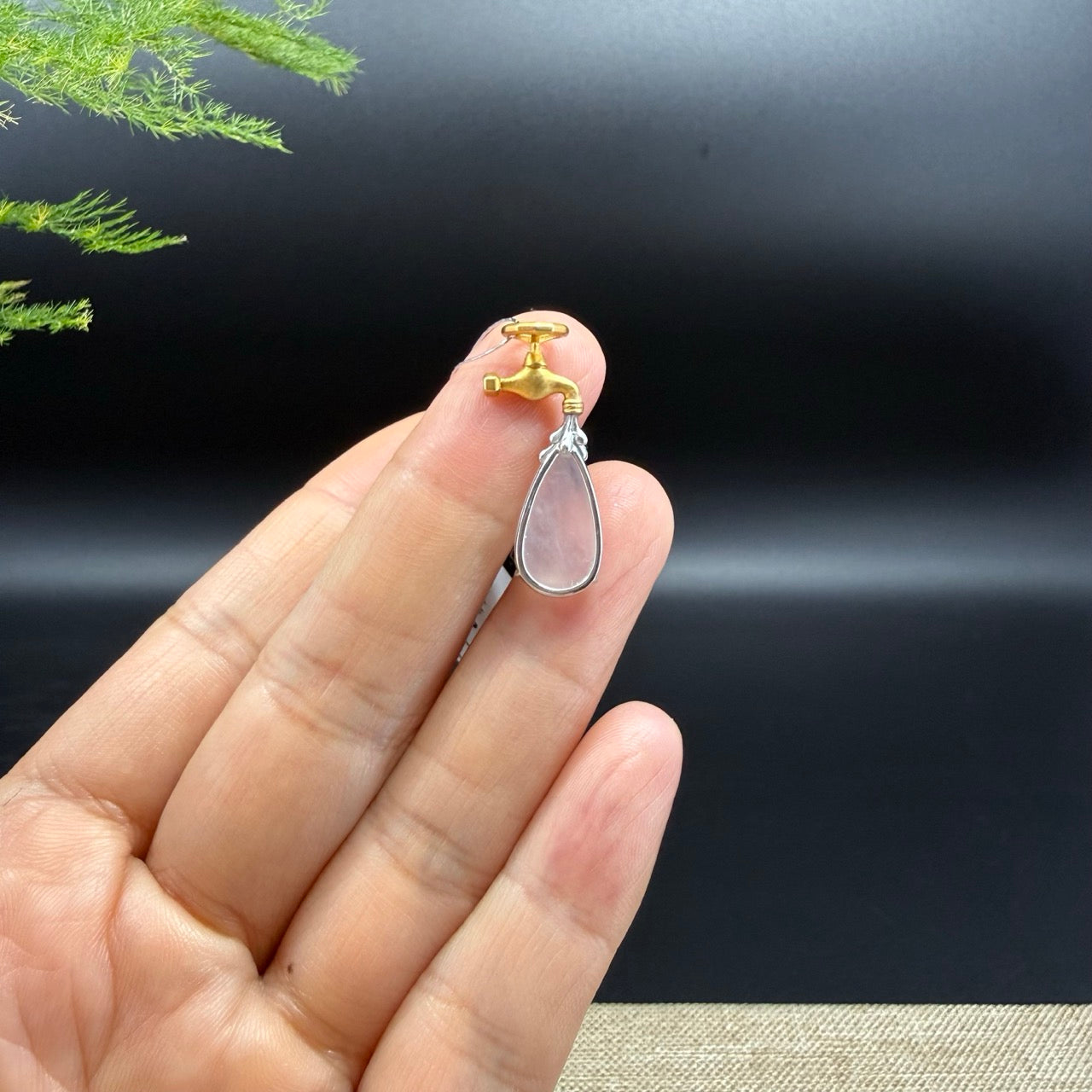 RealJade® "Water Drop" 18k Yellow Gold Icy Jadeite Jade Pendant Necklace