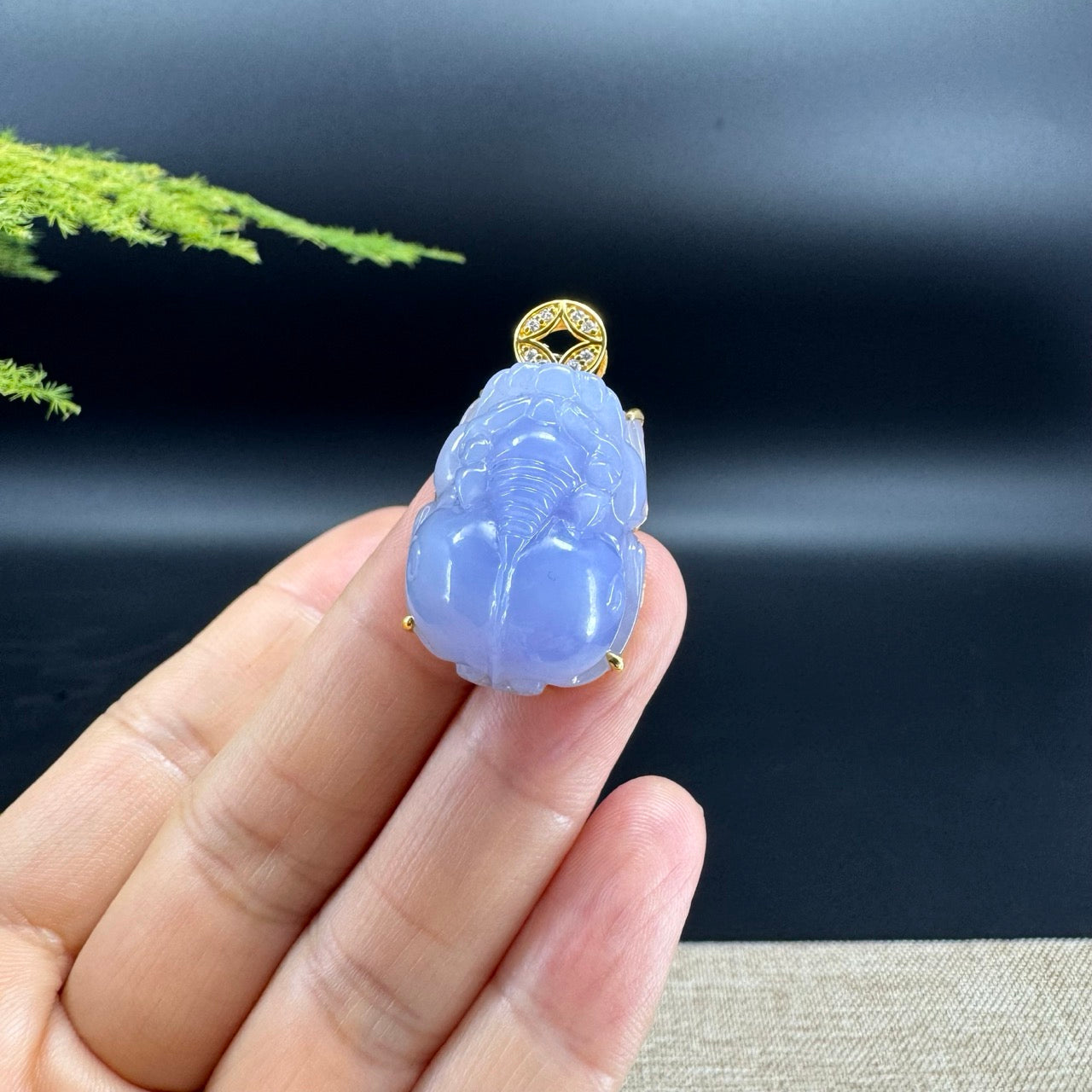 RealJade® Co. 18K Yellow Gold Genuine Lavender Jadeite Jade PiXiu Pendant
