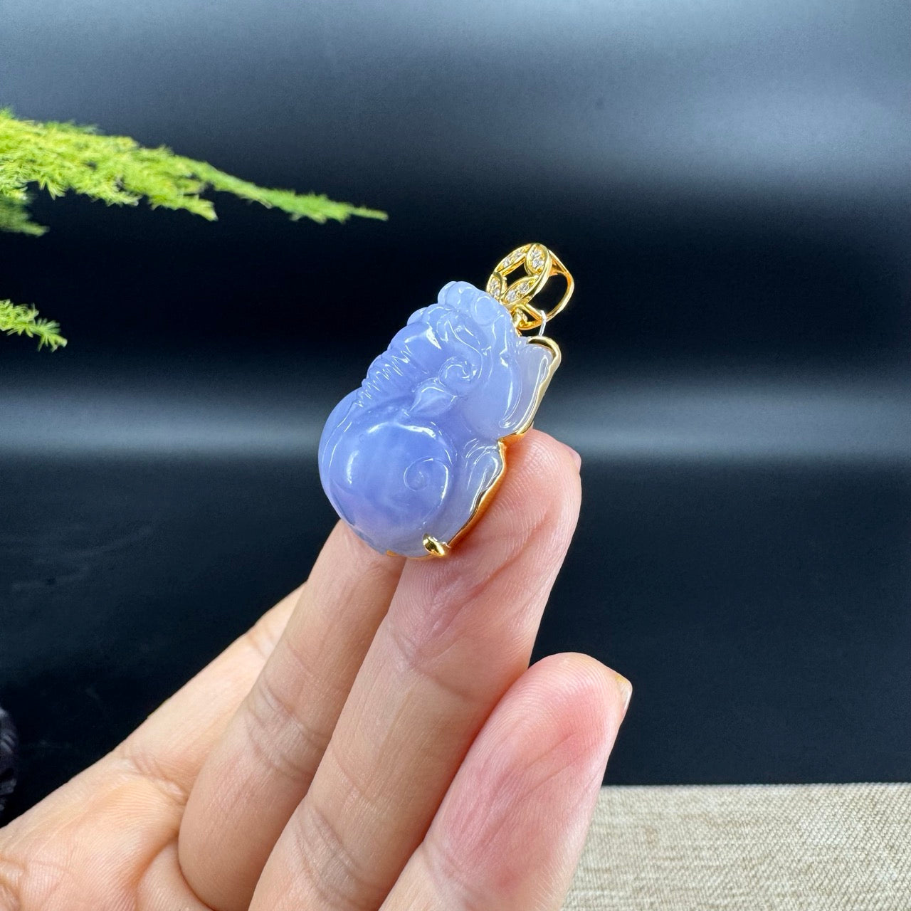RealJade® Co. 18K Yellow Gold Genuine Lavender Jadeite Jade PiXiu Pendant