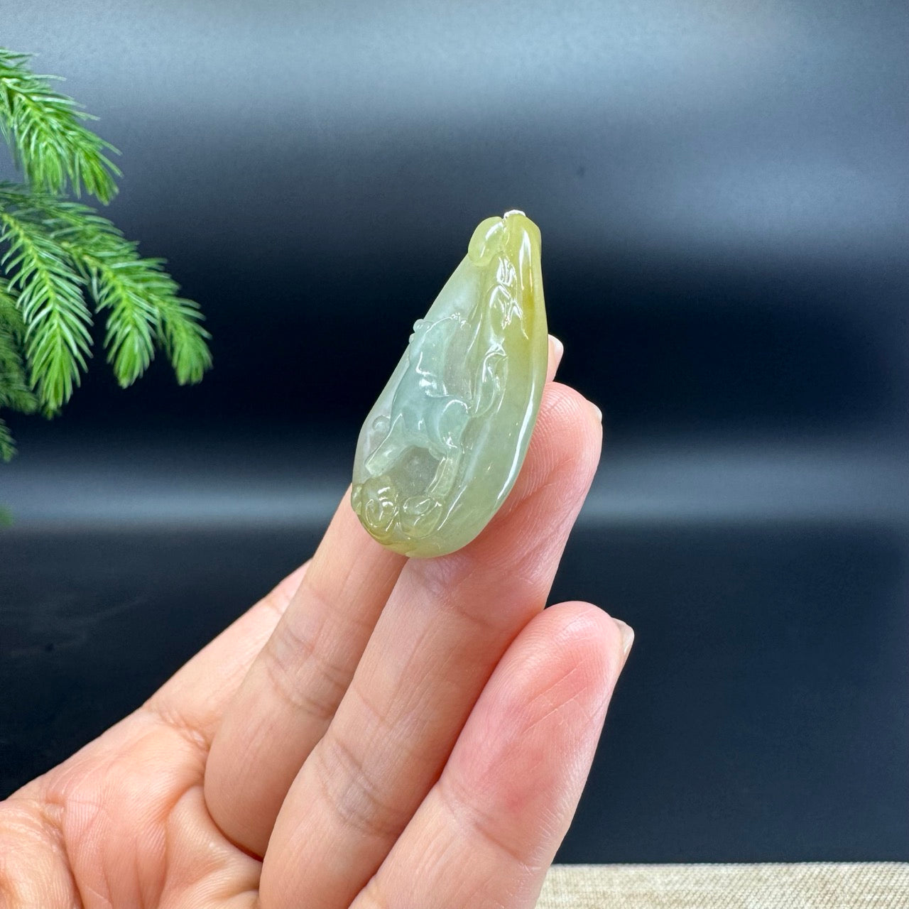 RealJade® Co.Natural Yellow Green Jadeite Jade Dog Necklace