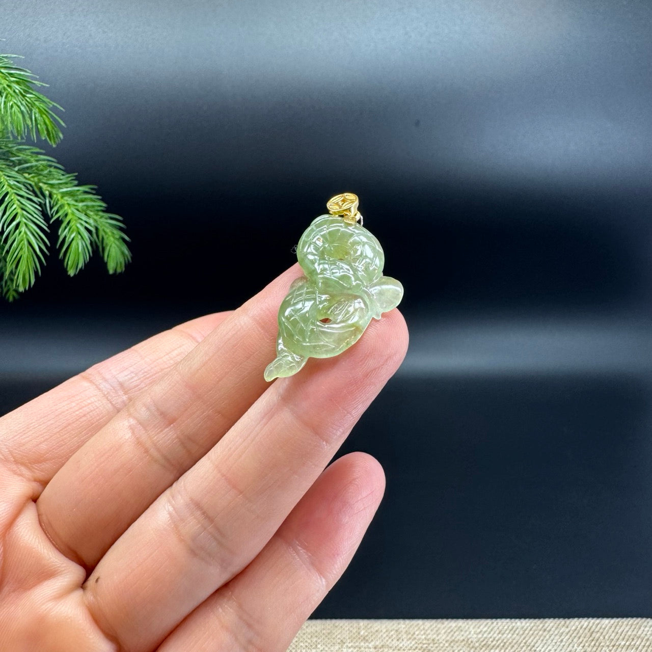 RealJade® co. 18k Yellow Gold Natural Green Jadeite Jade Snake Pendant Necklace
