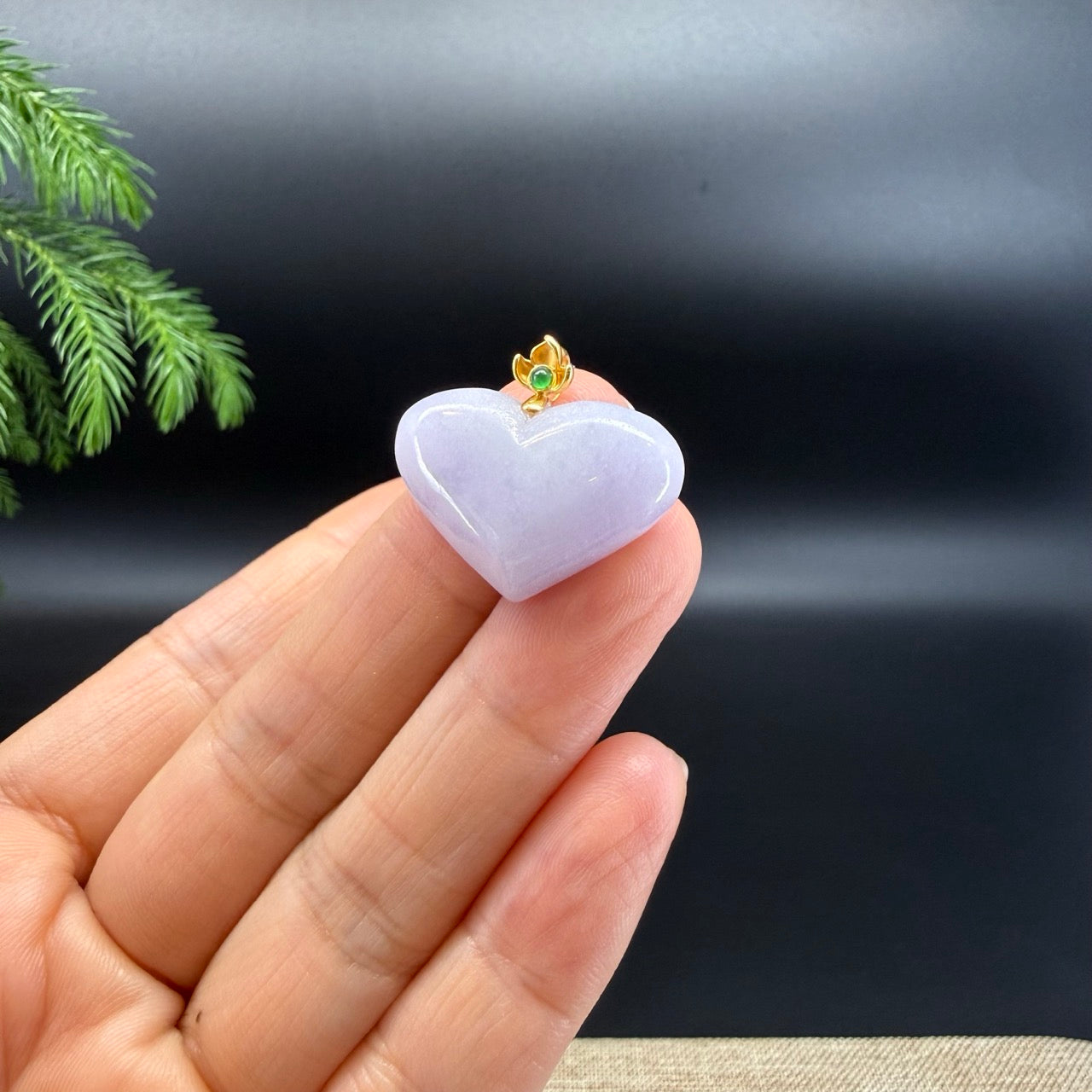 RealJade® Co. 18K Yellow Gold Genuine Burmese Lavender Jadeite Heart Pendant