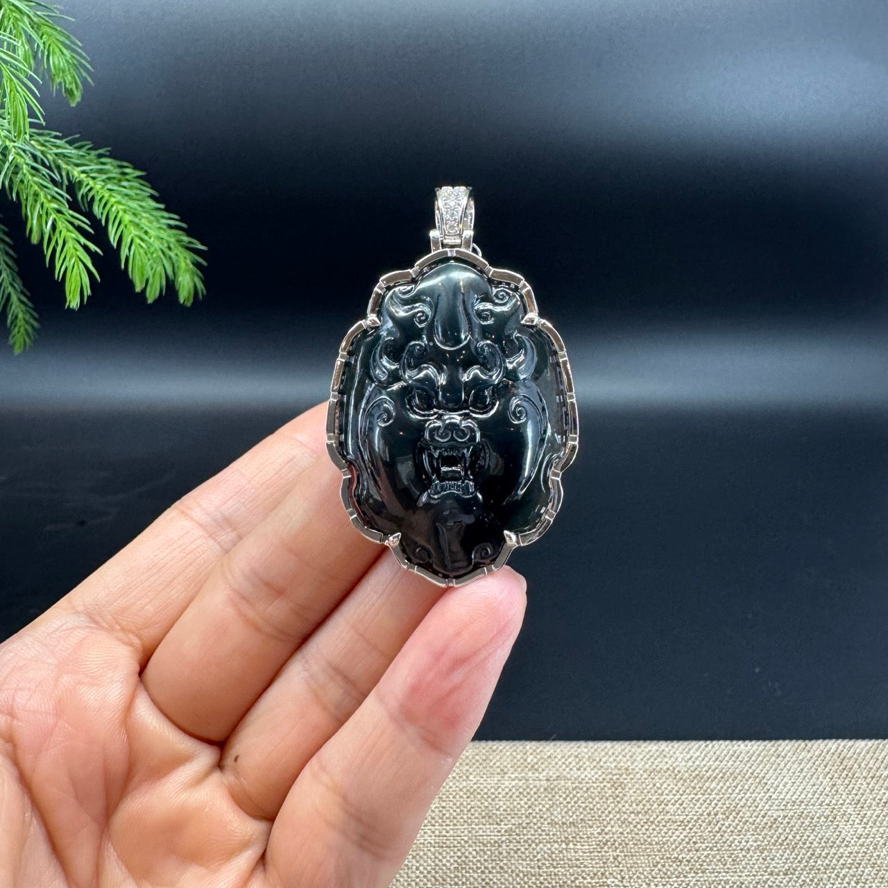 RealJade® Co. Guatemalan Platinum Black Jadeite Jade "Fu Dog"Pendant Necklace