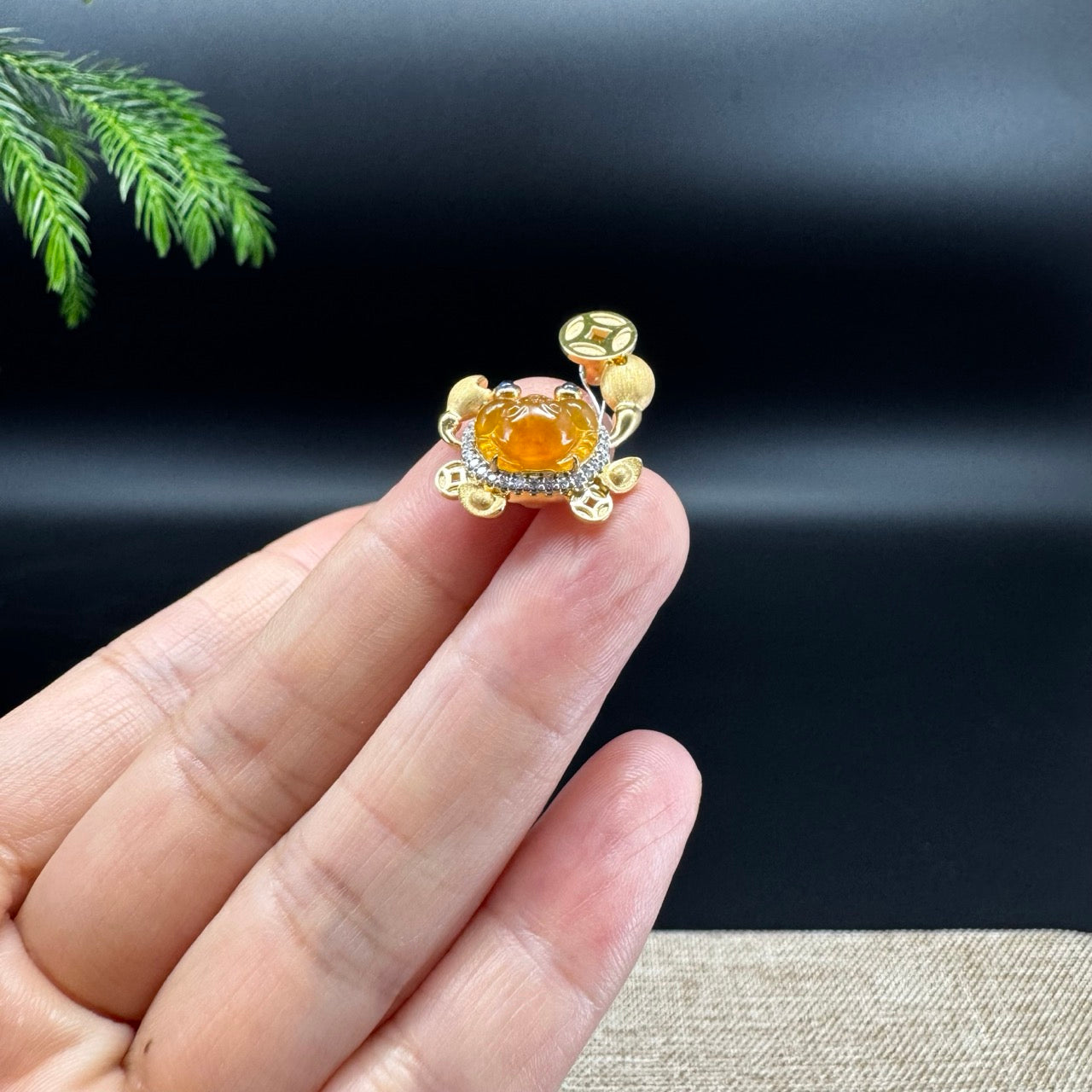 RealJade® Co. 18K Yellow Gold Genuine Honey Yellow Jadeite Jade Crab Necklace With Diamonds