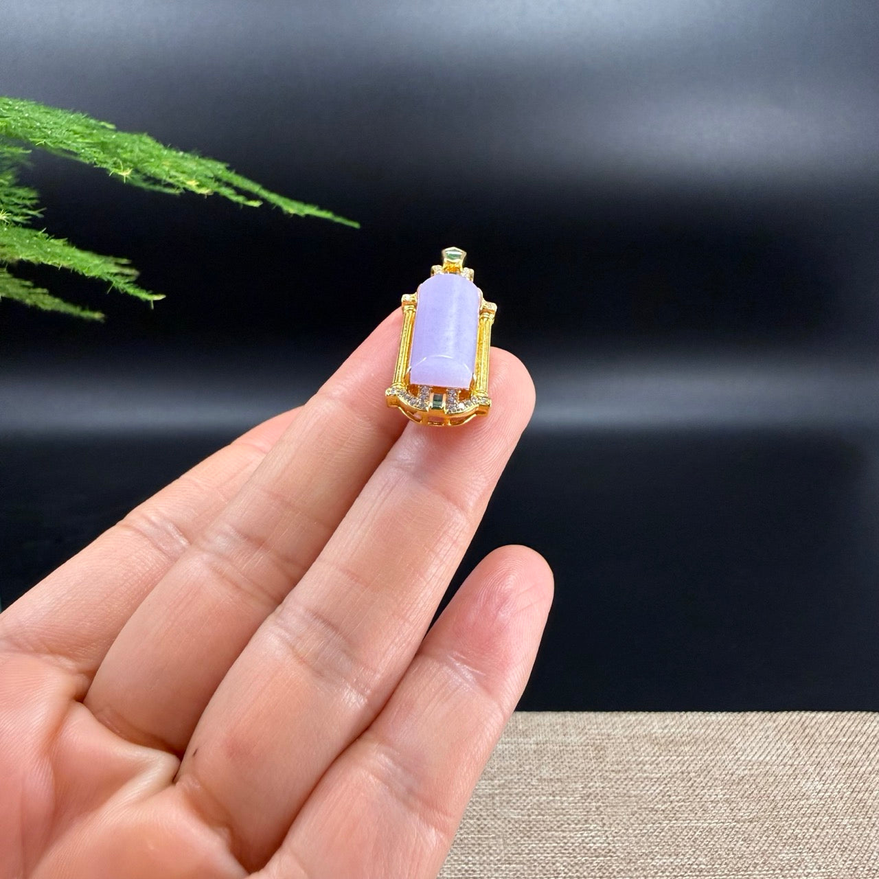 18k Yellow Gold Genuine Burmese Jadeite Bamboo Pendant Necklace With Diamond