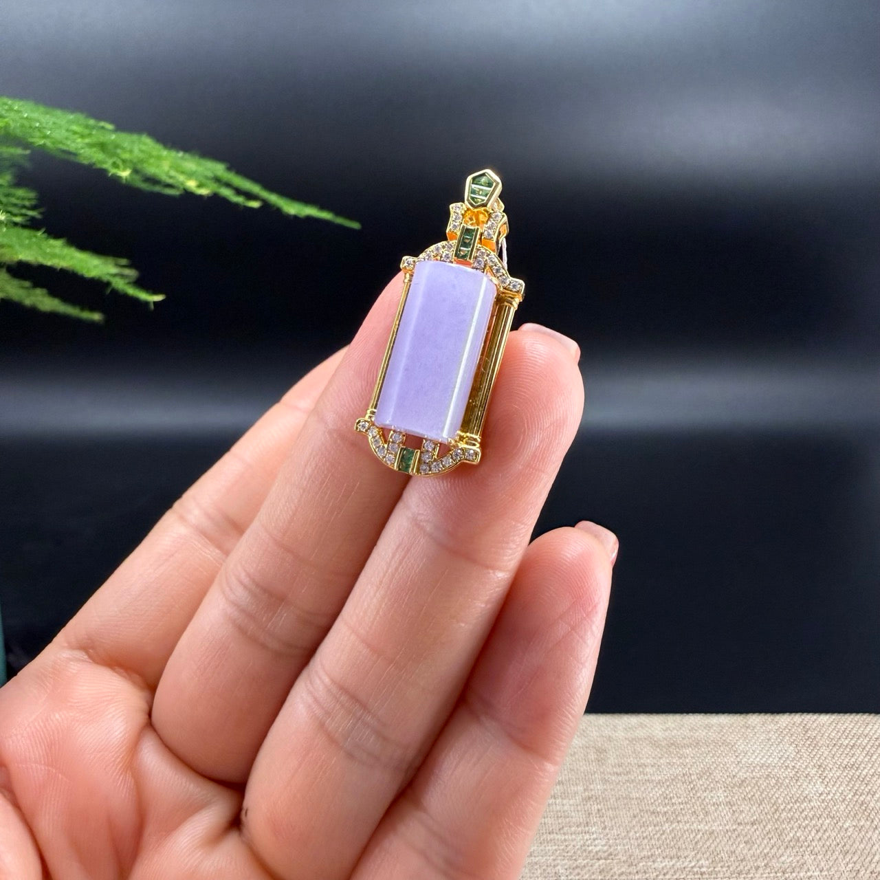 18k Yellow Gold Genuine Burmese Jadeite Bamboo Pendant Necklace With Diamond