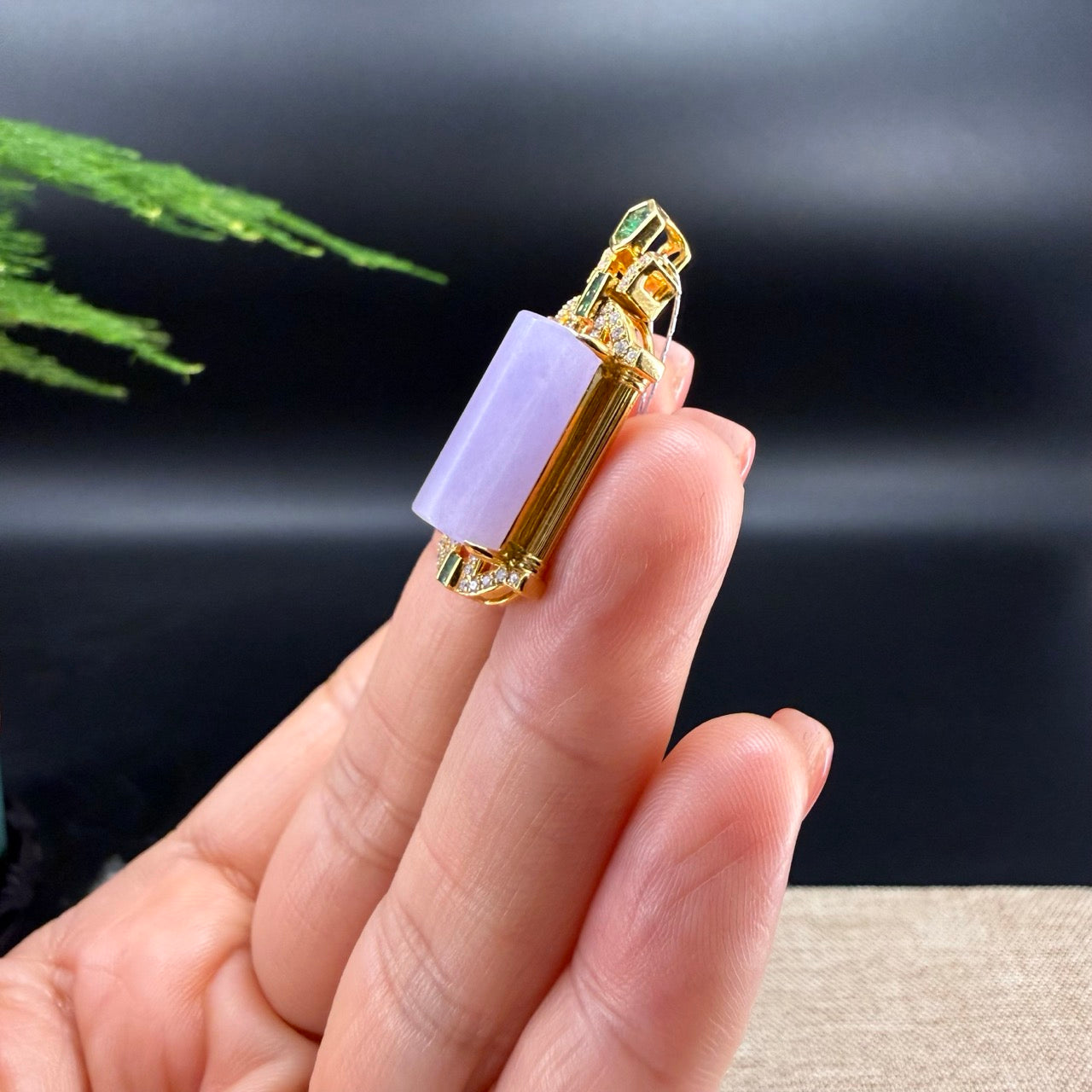 18k Yellow Gold Genuine Burmese Jadeite Bamboo Pendant Necklace With Diamond