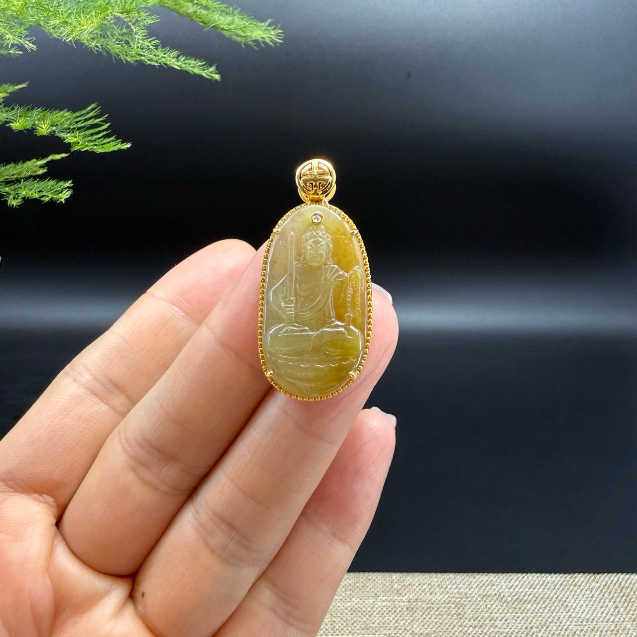 18K Yellow Gold Burmese Yellow Jadeite Jade Buddha Pendant
