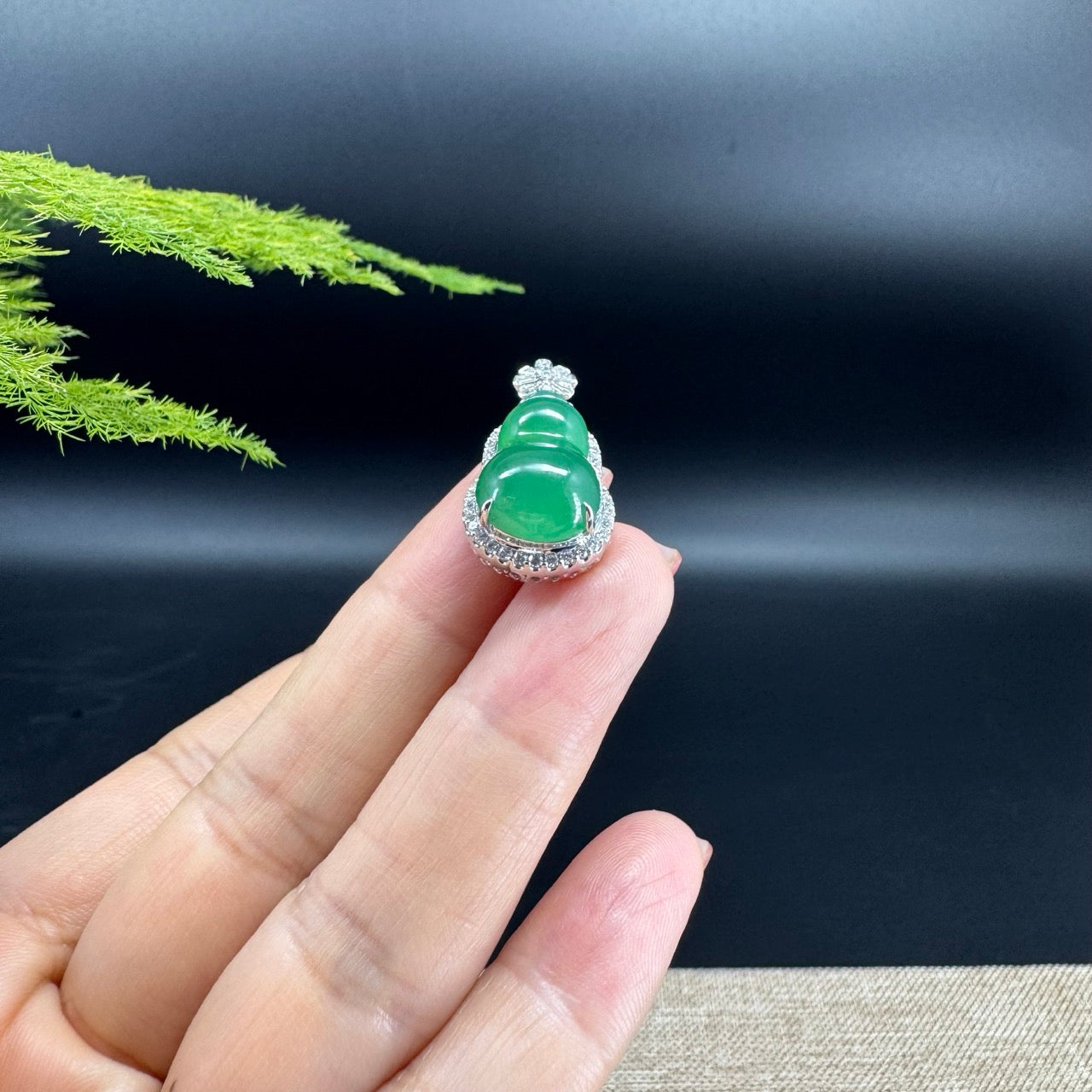 RealJade® Co. Genuine Green Jadeite Jade Good Luck Hulu Bottle Gourd Necklace With 18K White Gold Bail