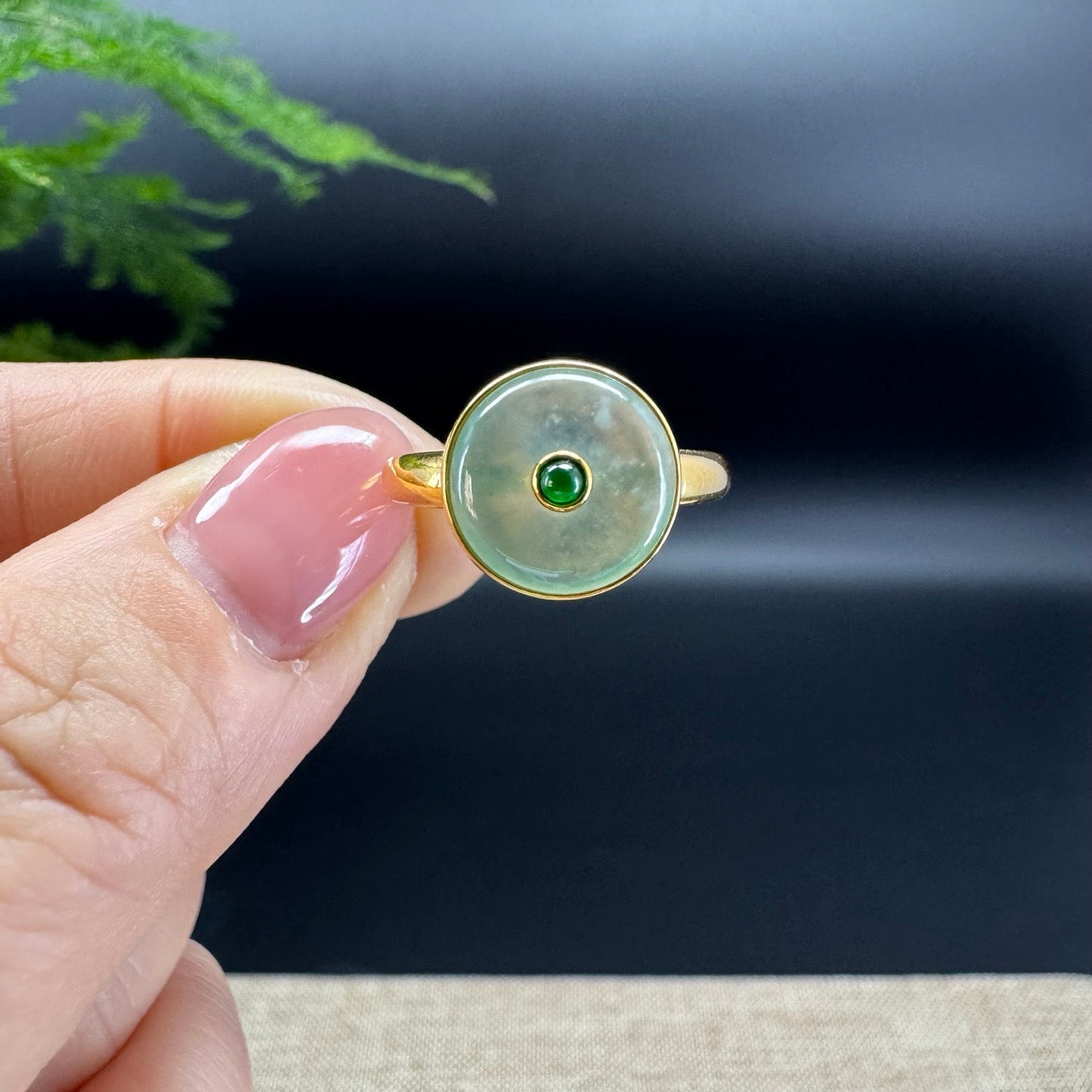 RealJade®  18K Yellow Gold Icy Apple Green Jadeite Jade lucky koukou Ring