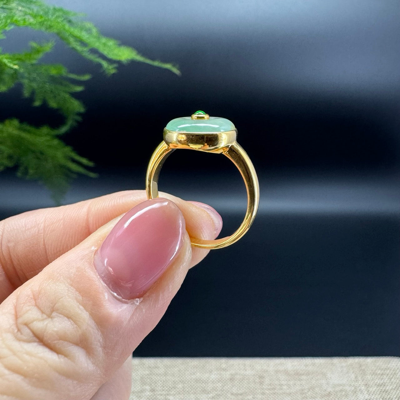 RealJade®  18K Yellow Gold Icy Apple Green Jadeite Jade lucky koukou Ring