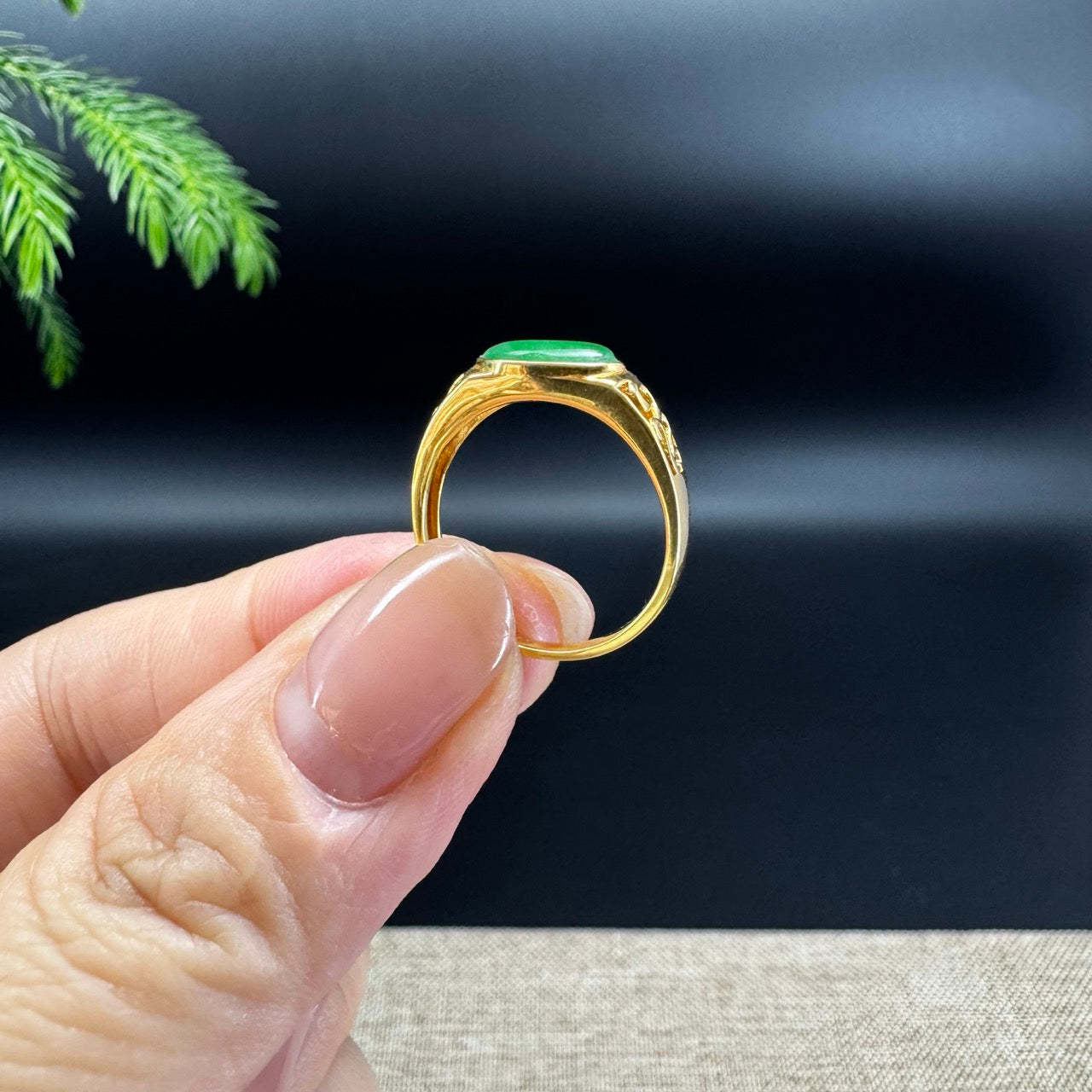 RealJade® 18K Yellow Gold Forest Green Jadeite Jade Freeform Ring