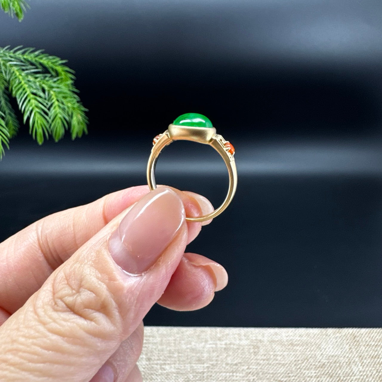 RealJade®Co.18k Yellow Gold Natural Green Jadeite Mini Hulu Ring