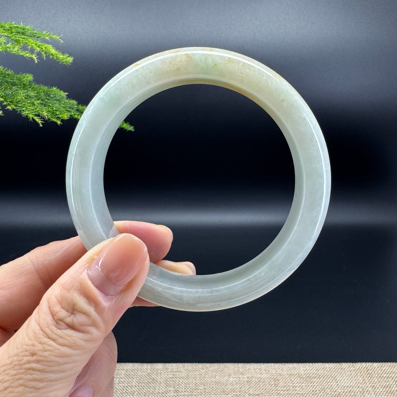 Genuine Burmese Yellow Green Jade Jadeite Bangle Bracelet ( 59.2mm )