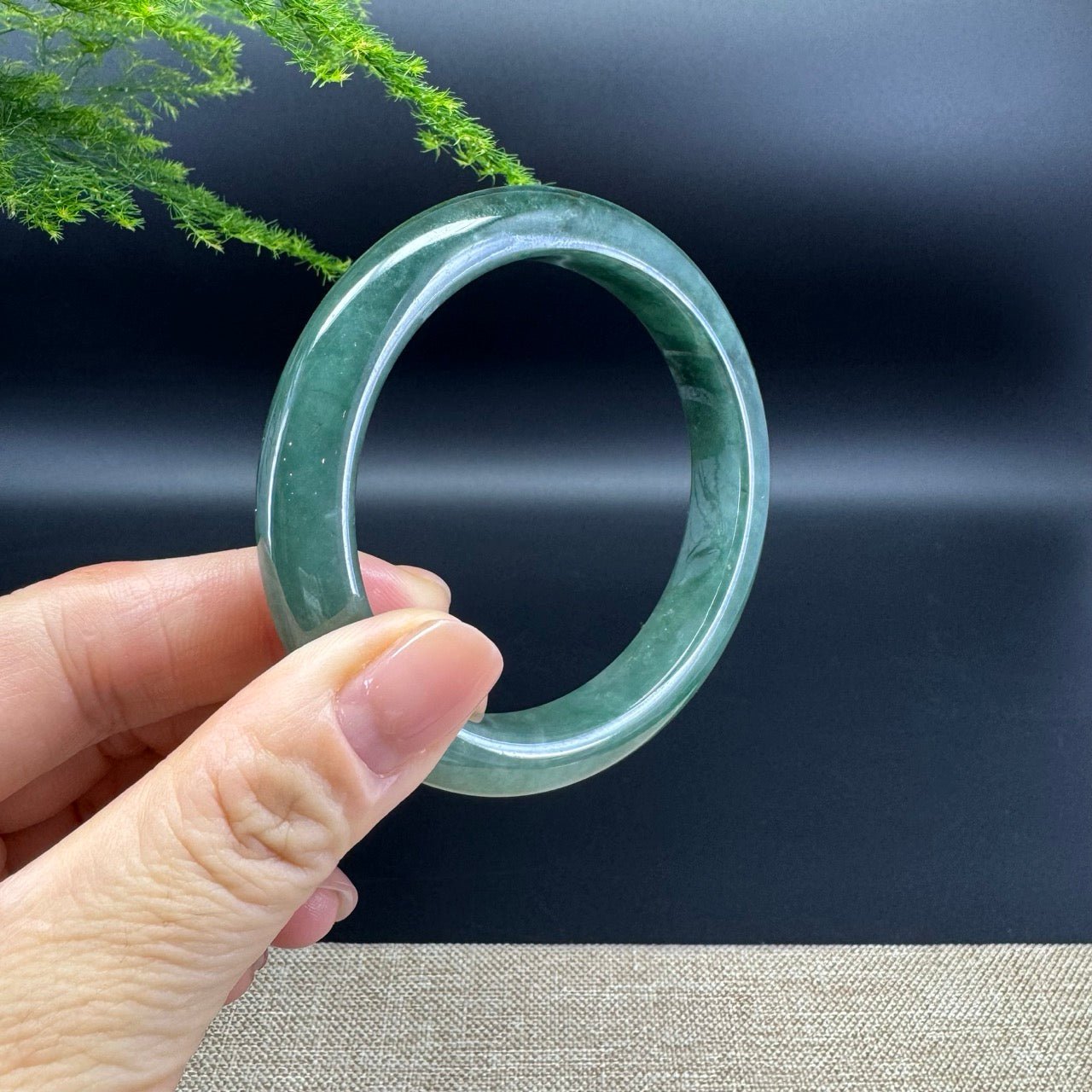 Genuine Burmese Oil Green Jade Jadeite Bangle Bracelet ( 57.8mm )