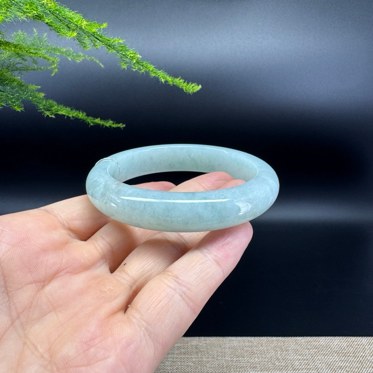 Genuine Burmese Green Jade Jadeite Bangle Bracelet ( 56mm )
