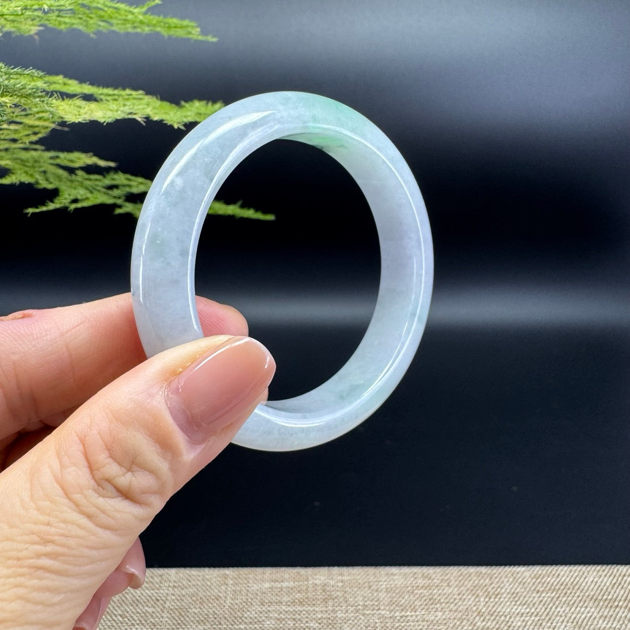 Genuine Burmese Icy Green Jadeite Jade Bangle Bracelet ( 52.5mm )