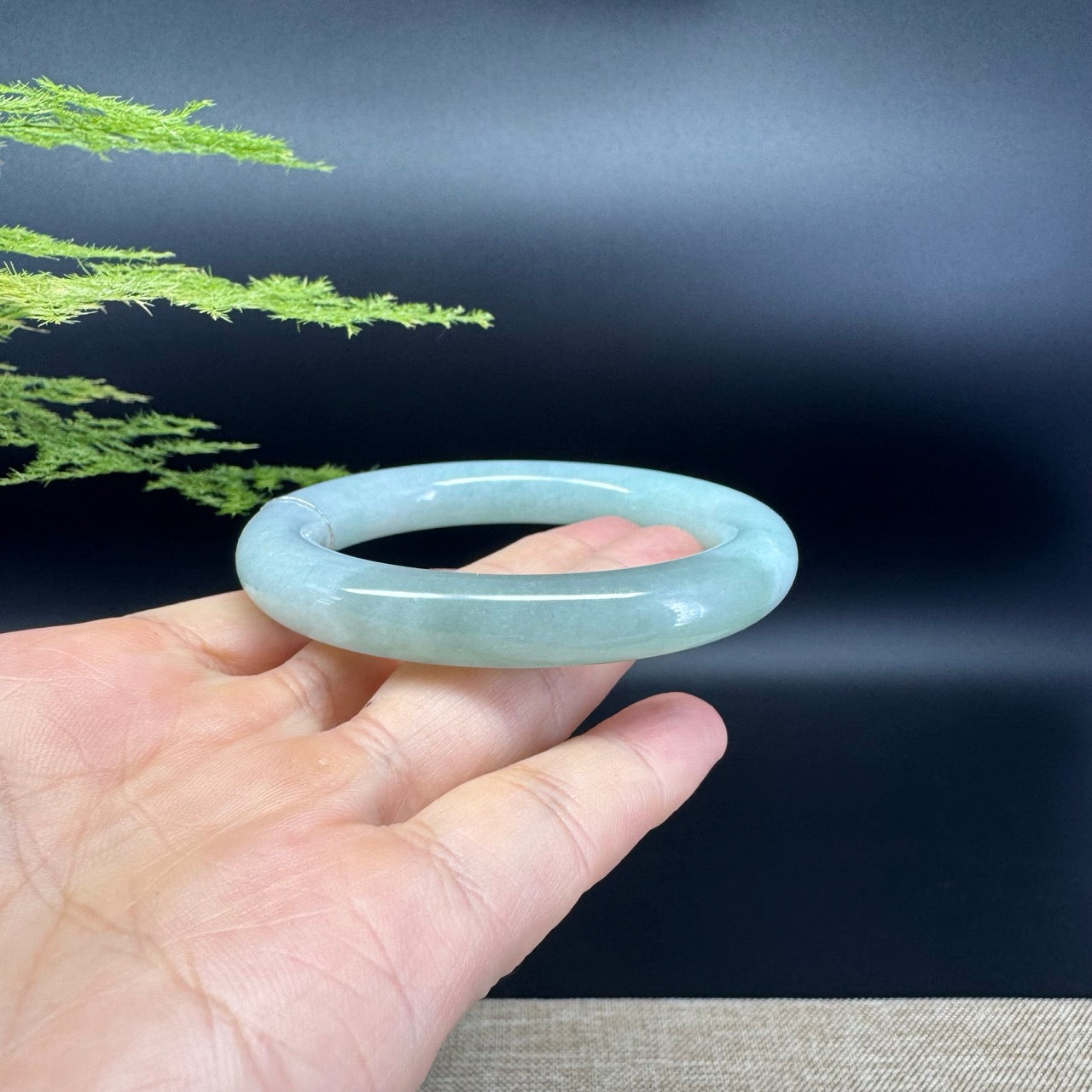 Genuine Burmese Green Jade Jadeite Bangle Bracelet ( 53.6mm )