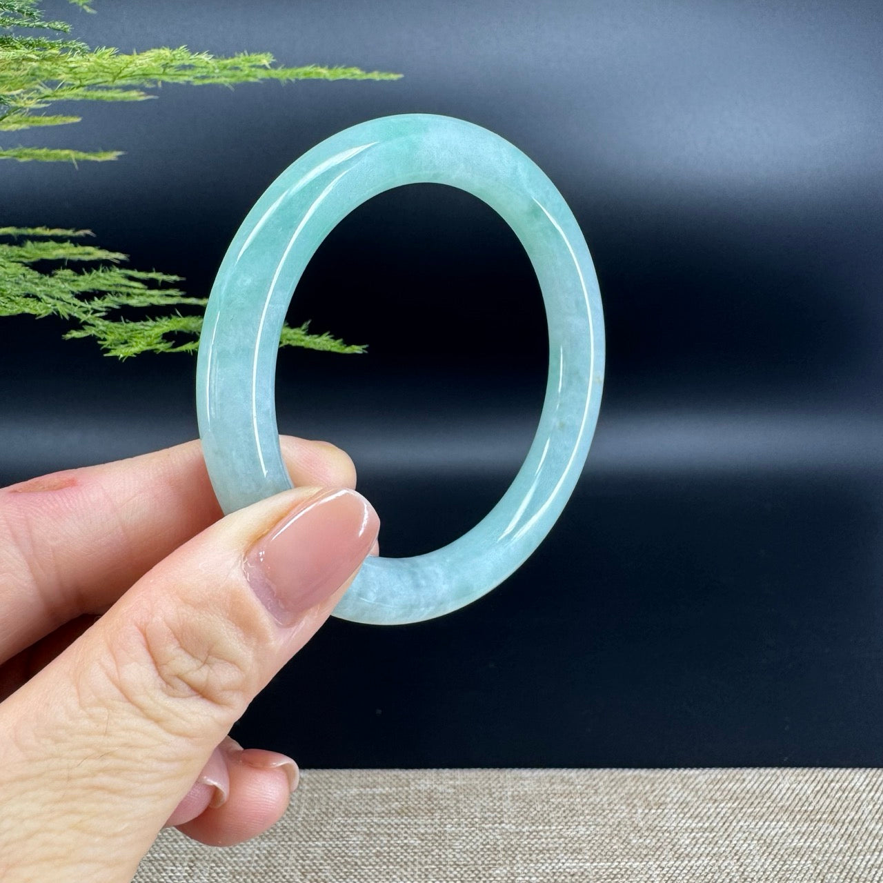 Genuine Burmese Apple Green Jade Jadeite Bangle Bracelet ( 56mm )