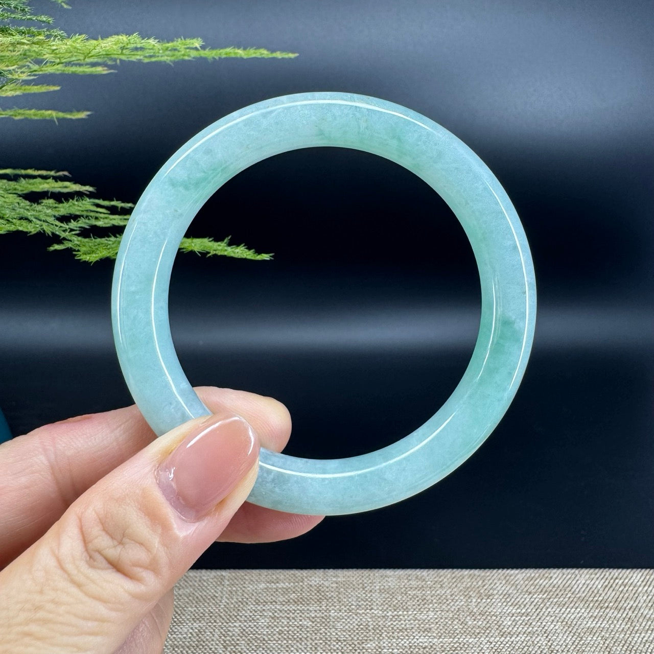 Genuine Burmese Apple Green Jade Jadeite Bangle Bracelet ( 56mm )