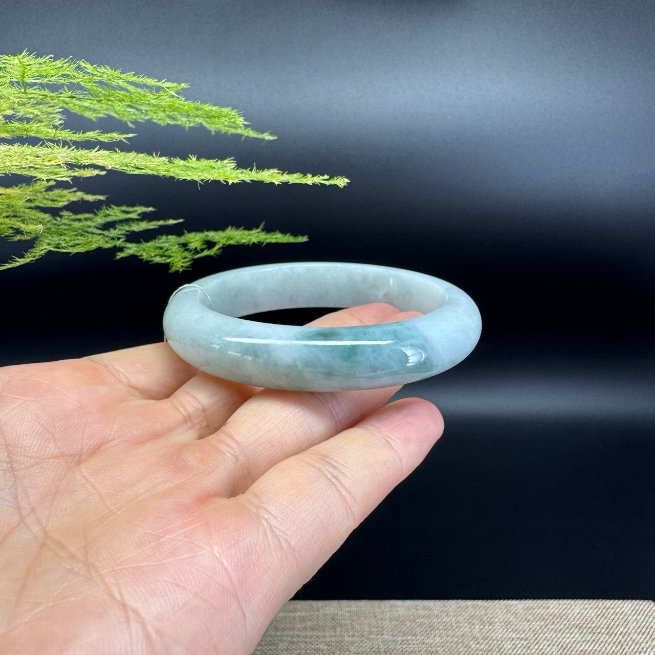Genuine Burmese Green Jade Jadeite Bangle Bracelet ( 54.8mm )