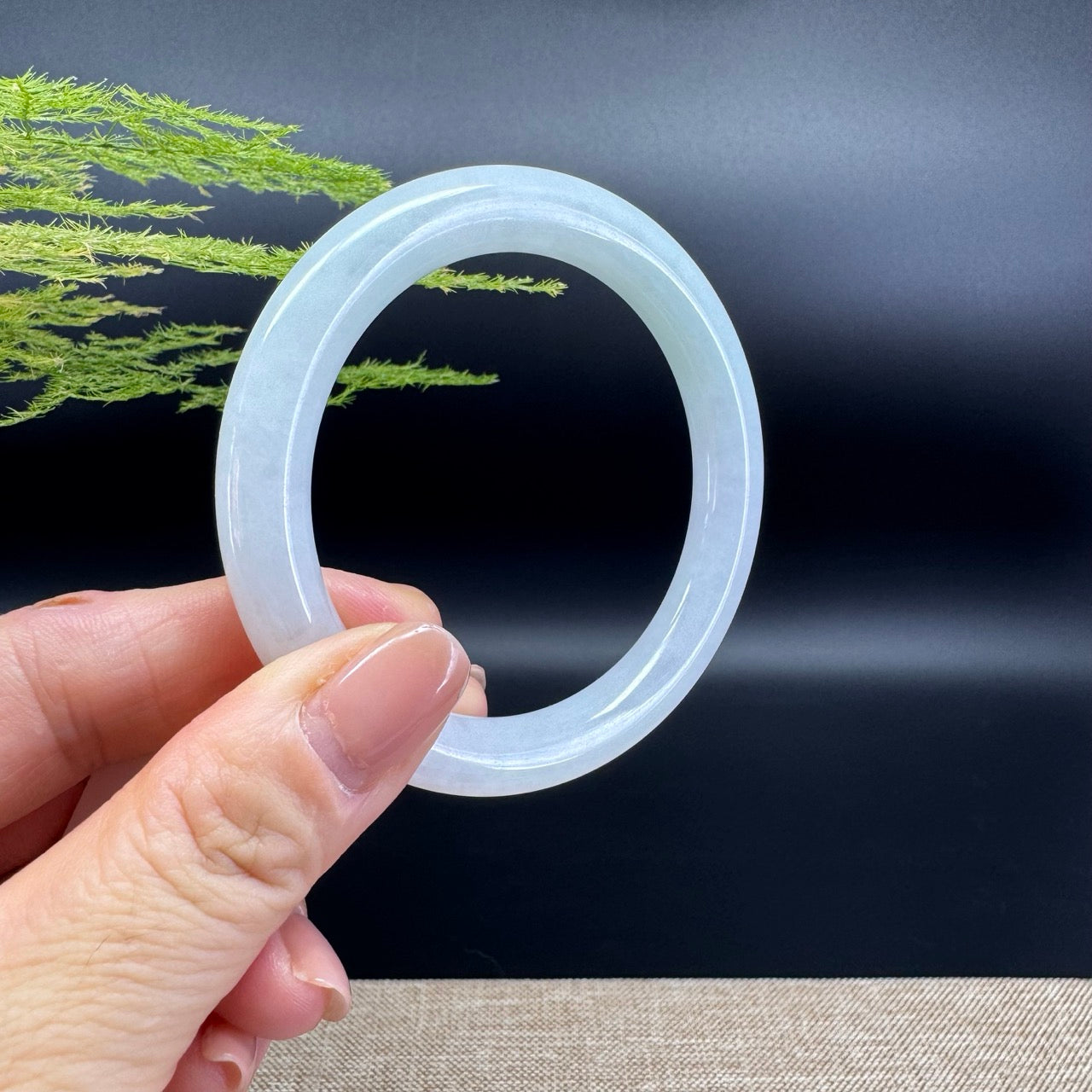 Genuine Burmese Green Jade Jadeite Bangle Bracelet ( 54.9mm )