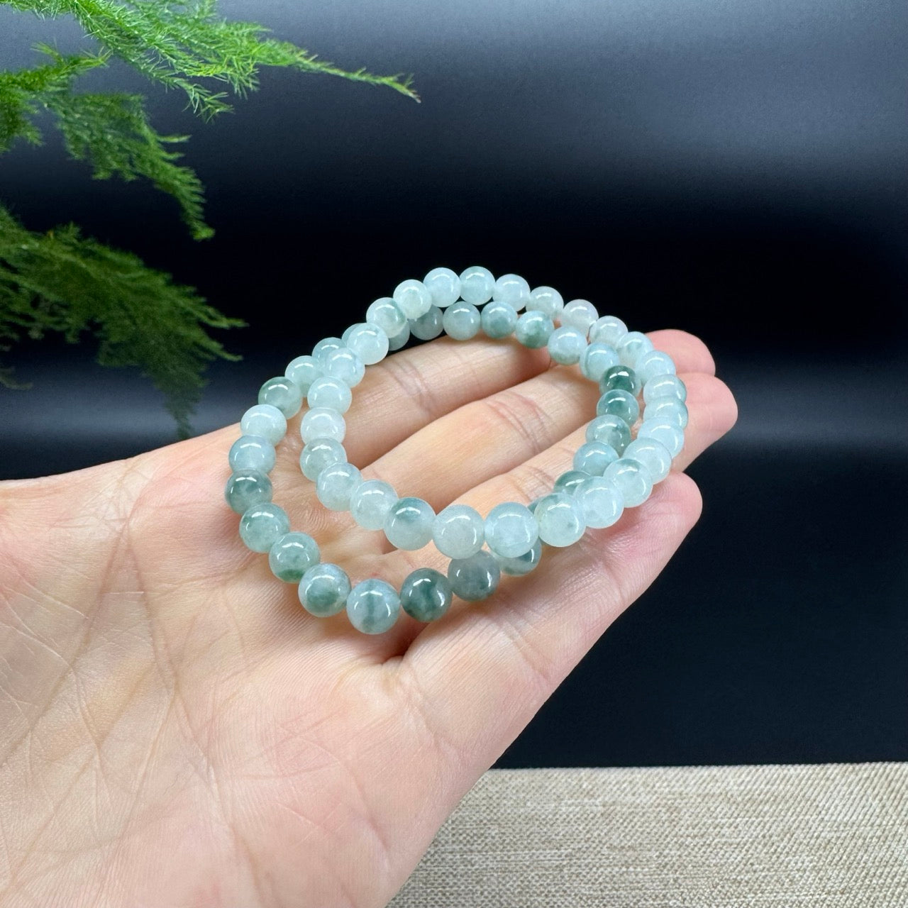 Natural Jadeite Jade  Round Icy Green Beads Bracelet ( 6.6mm )