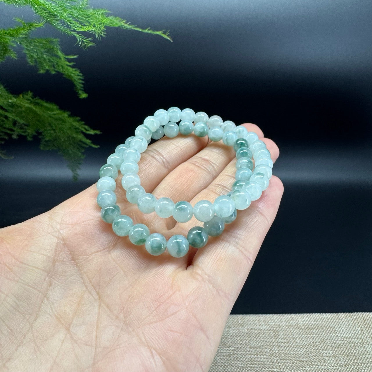 Natural Jadeite Jade  Round Icy Green Beads Bracelet ( 6.6mm )
