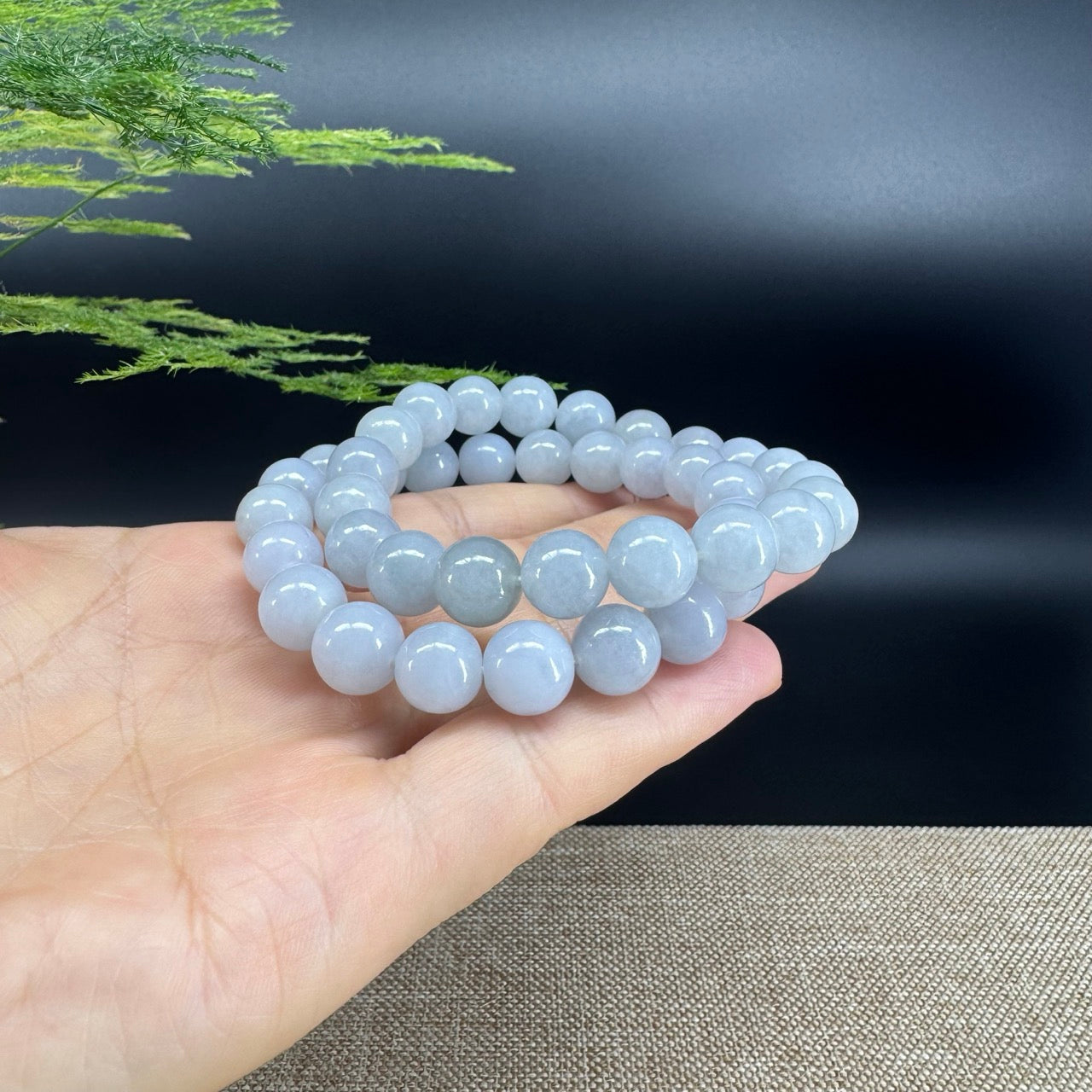 Natural Jadeite Jade Round Lavender Beads Bracelet ( 10 mm )