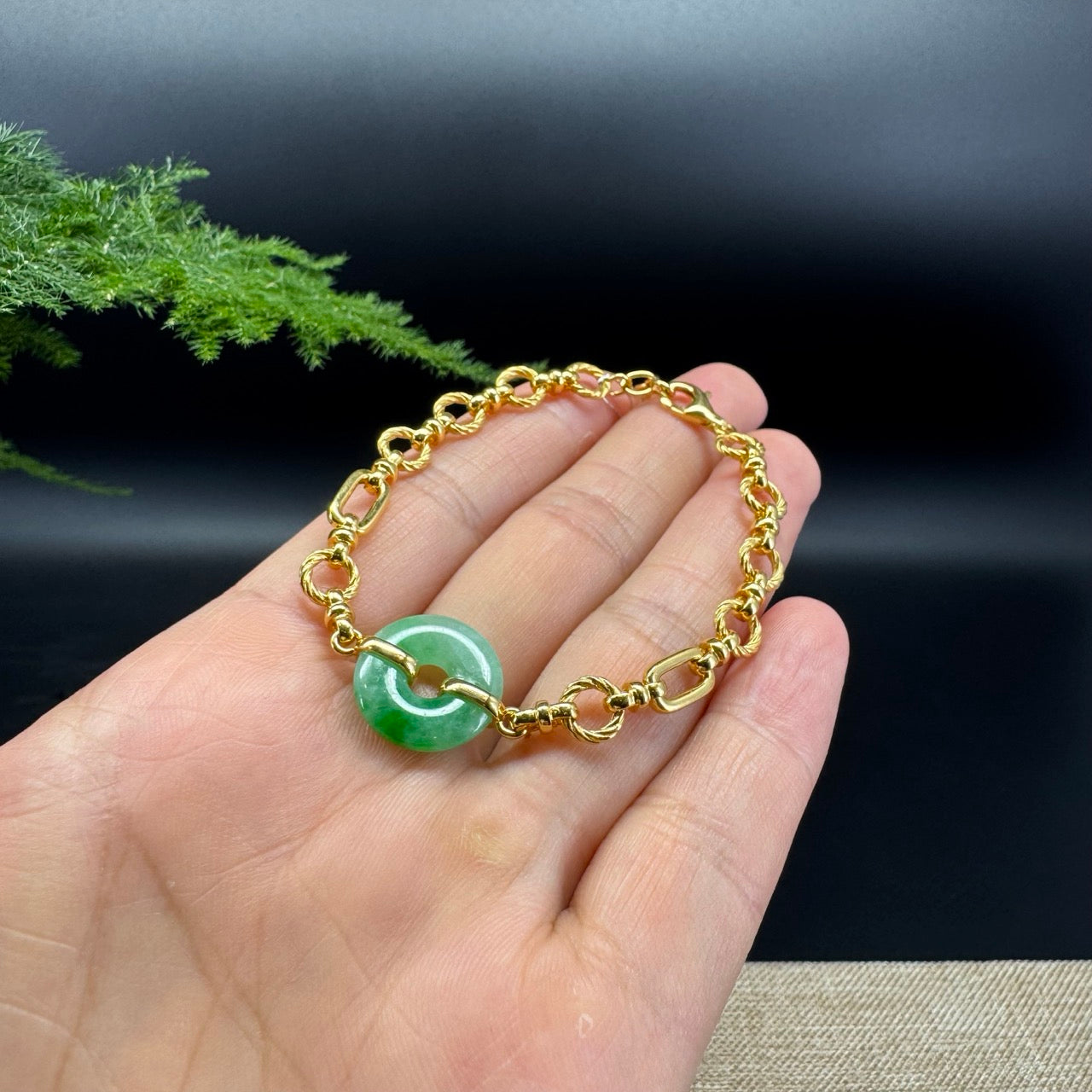 18K Yellow Gold Spicy Green Jadeite Jade Koukou Bracelet With Diamonds