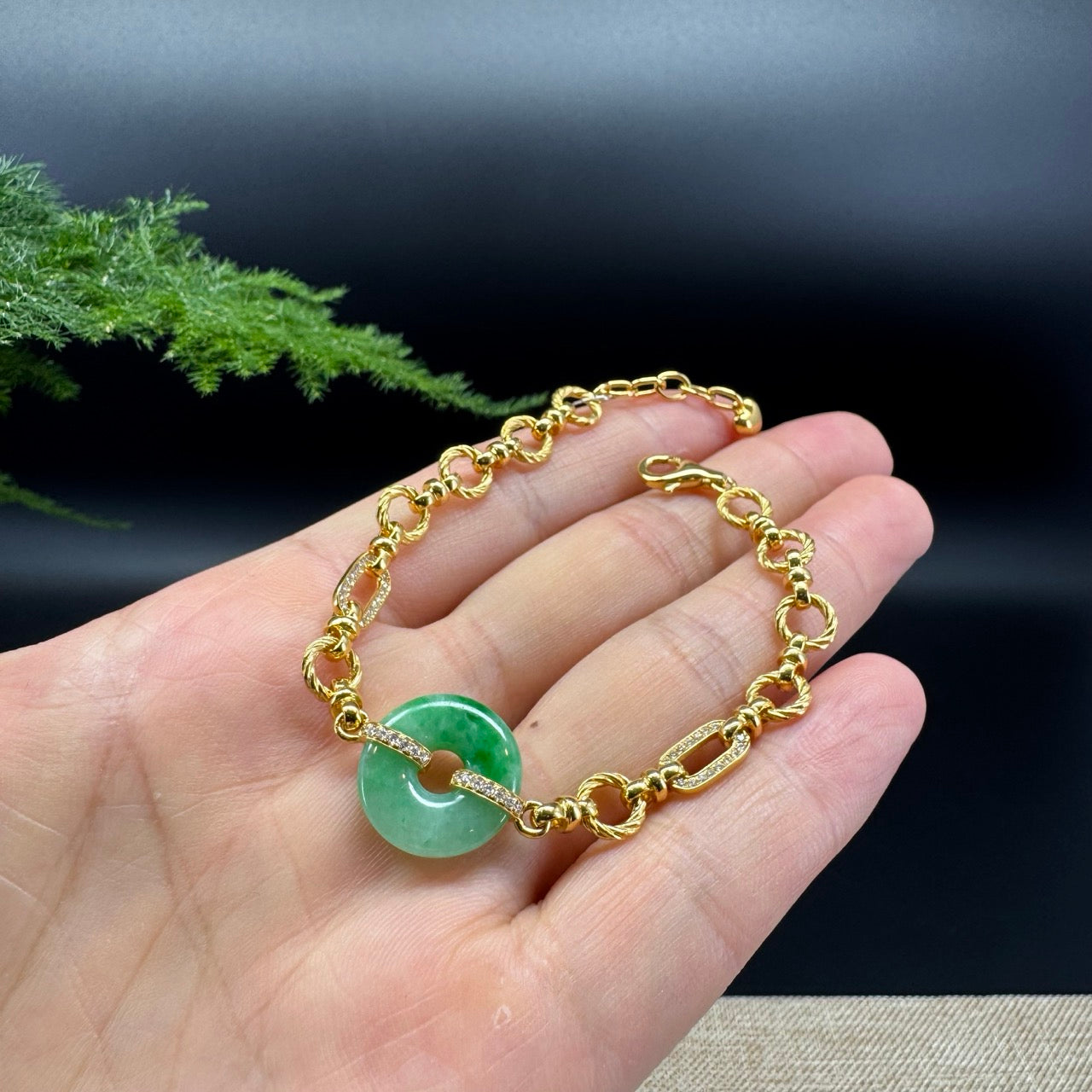 18K Yellow Gold Spicy Green Jadeite Jade Koukou Bracelet With Diamonds