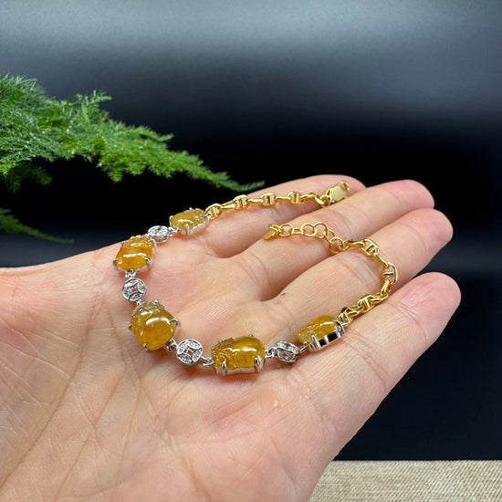 18K Gold Honey Yellow Pi Xiu Jadeite Jade Bracelet With Diamonds