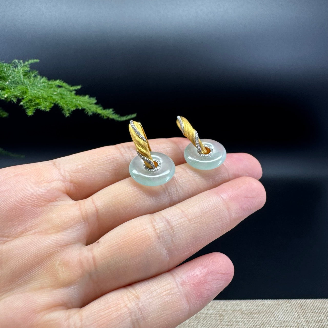 18k Yellow Gold Genuine Icy Green Koukou Jadeite Jade Diamonds Earrings