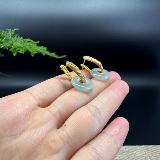 18k Yellow Gold Genuine Icy Green Koukou Jadeite Jade Diamonds Earrings