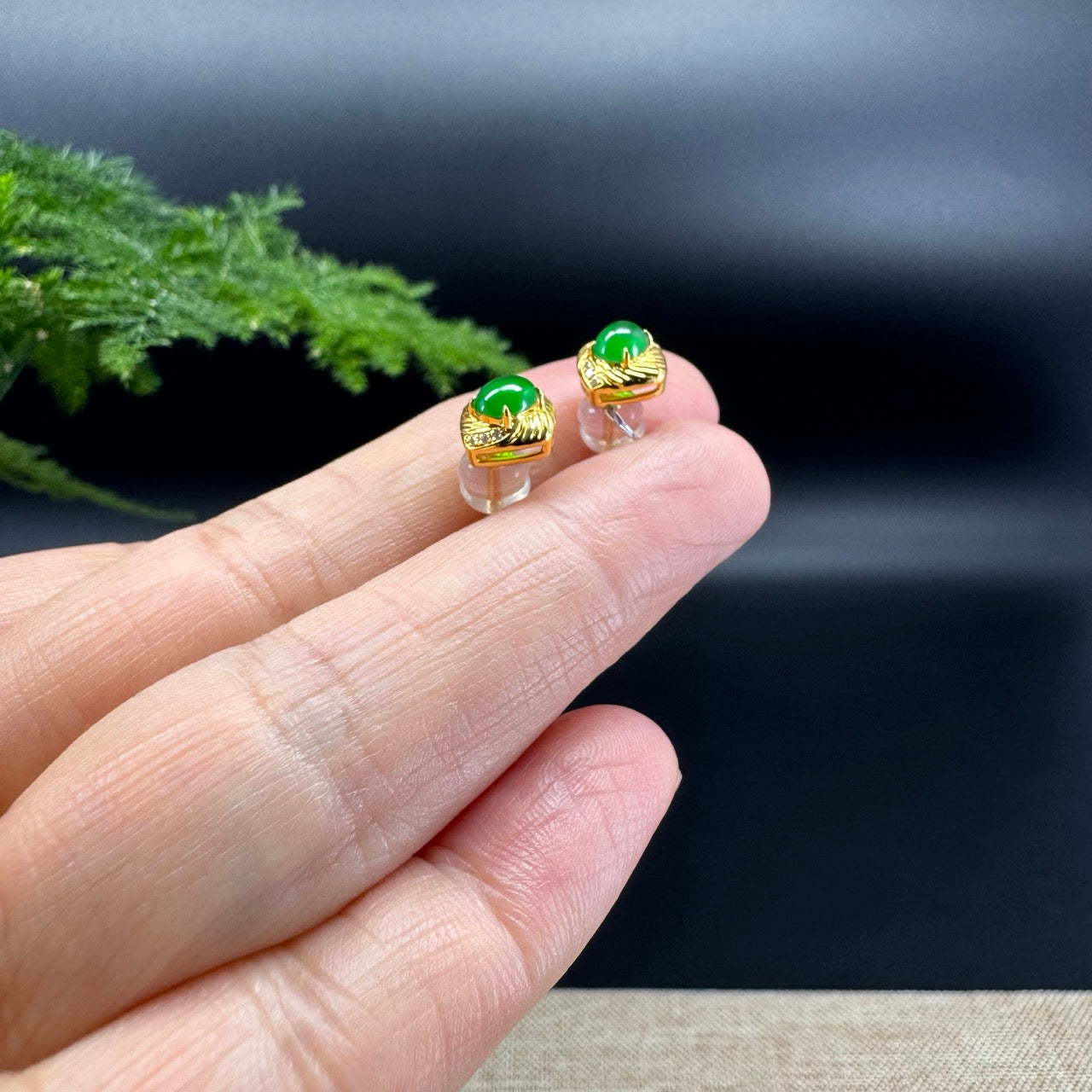 18k Yellow Gold Imperial Green Jadeite Jade Earrings With Diamonds