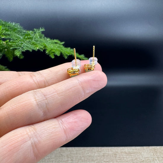 RealJade® 18k Yellow Gold Apple Green Jadeite Jade Round Earrings With Diamonds